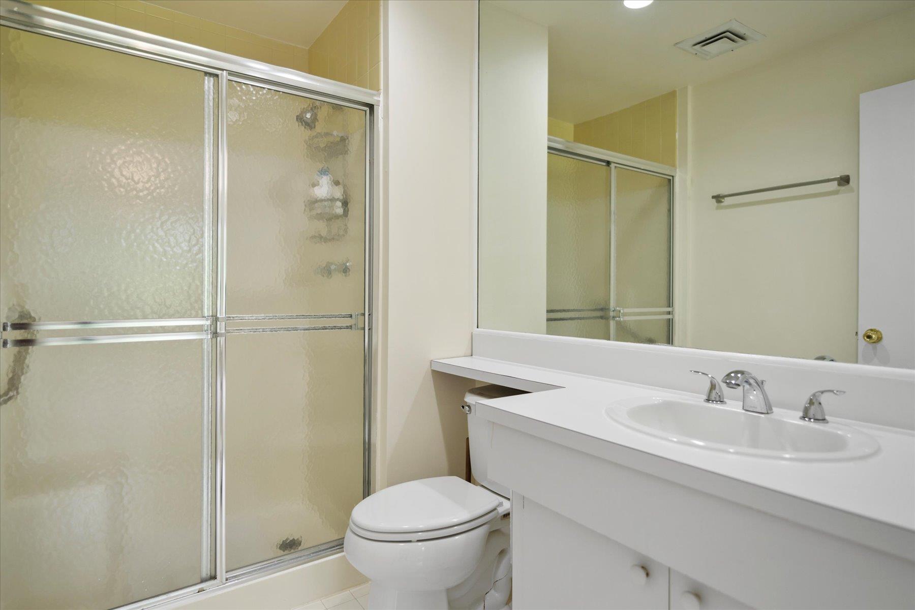 188 Main Street, Westhampton Beach, NY 11978