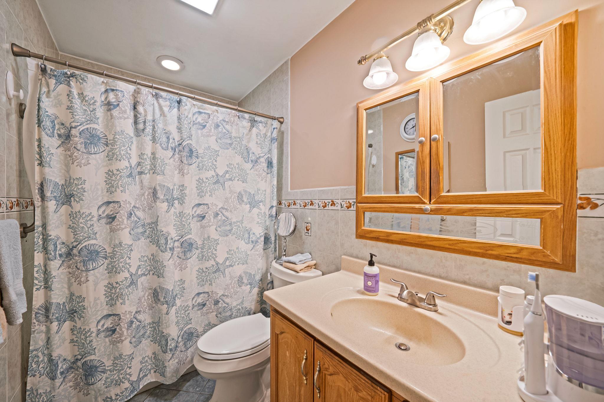 41 Great River Drive, Sound Beach, NY 11789