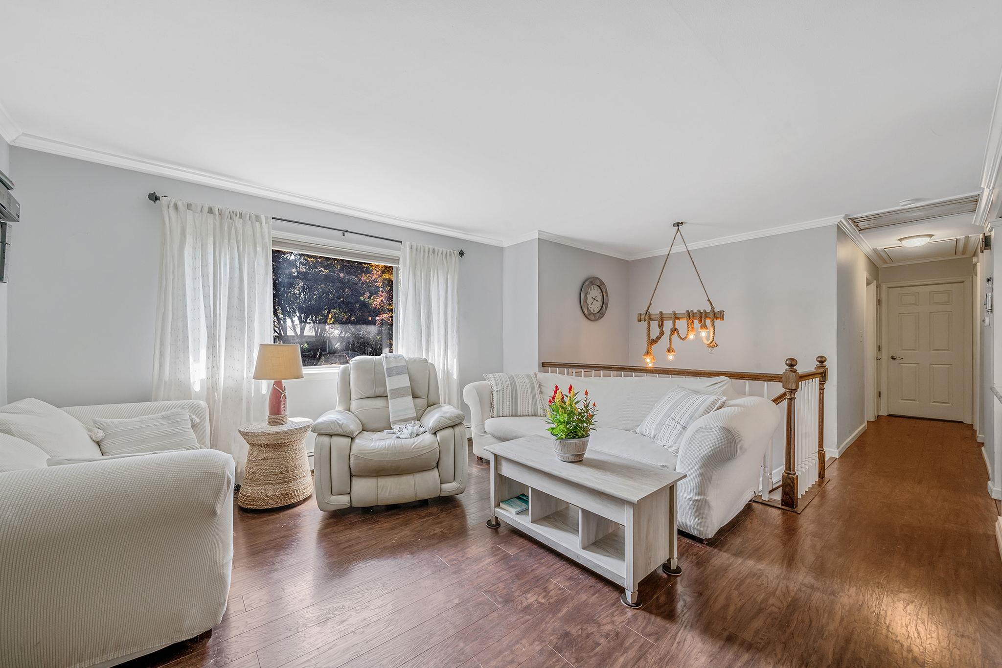 41 Great River Drive, Sound Beach, NY 11789