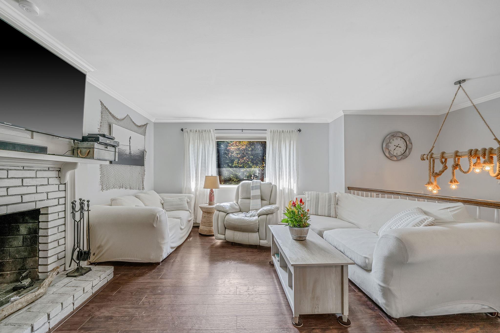 41 Great River Drive, Sound Beach, NY 11789