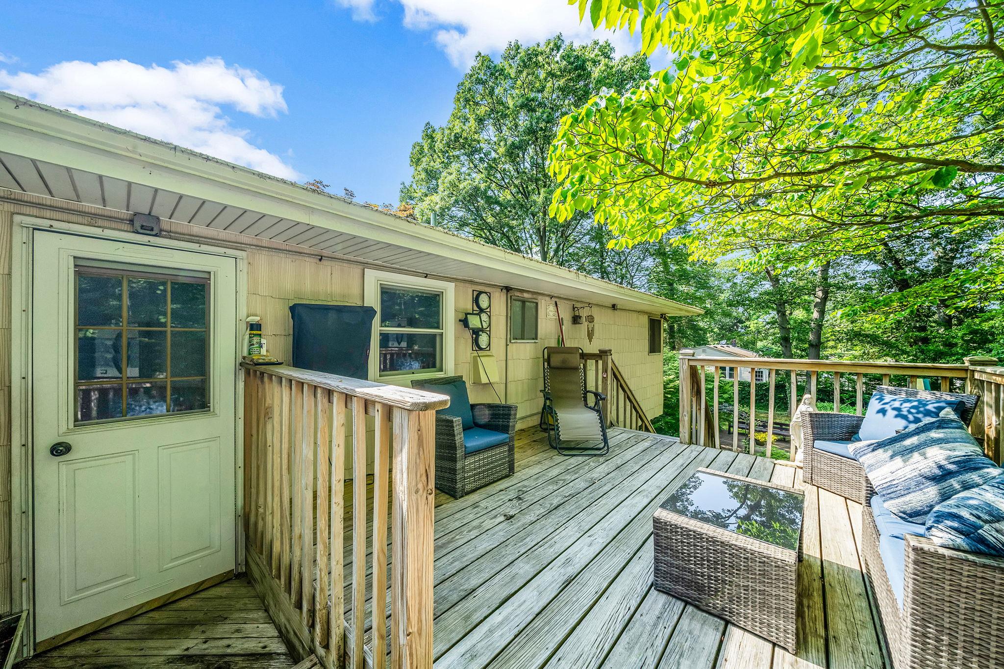 41 Great River Drive, Sound Beach, NY 11789