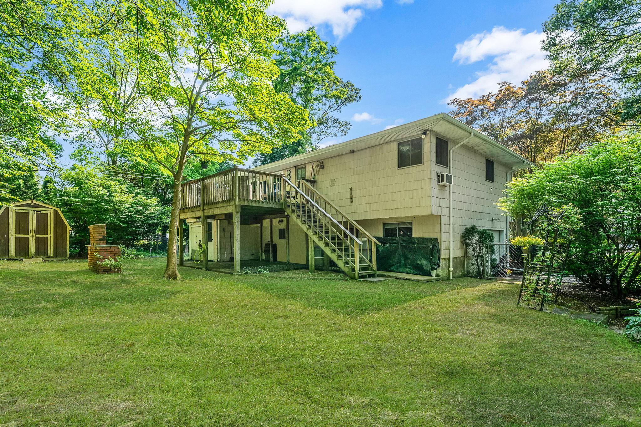 41 Great River Drive, Sound Beach, NY 11789