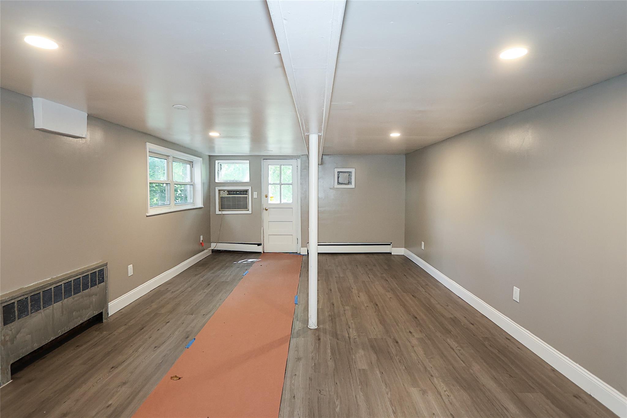 28 Brookdale Road, Glen Cove, NY 11542