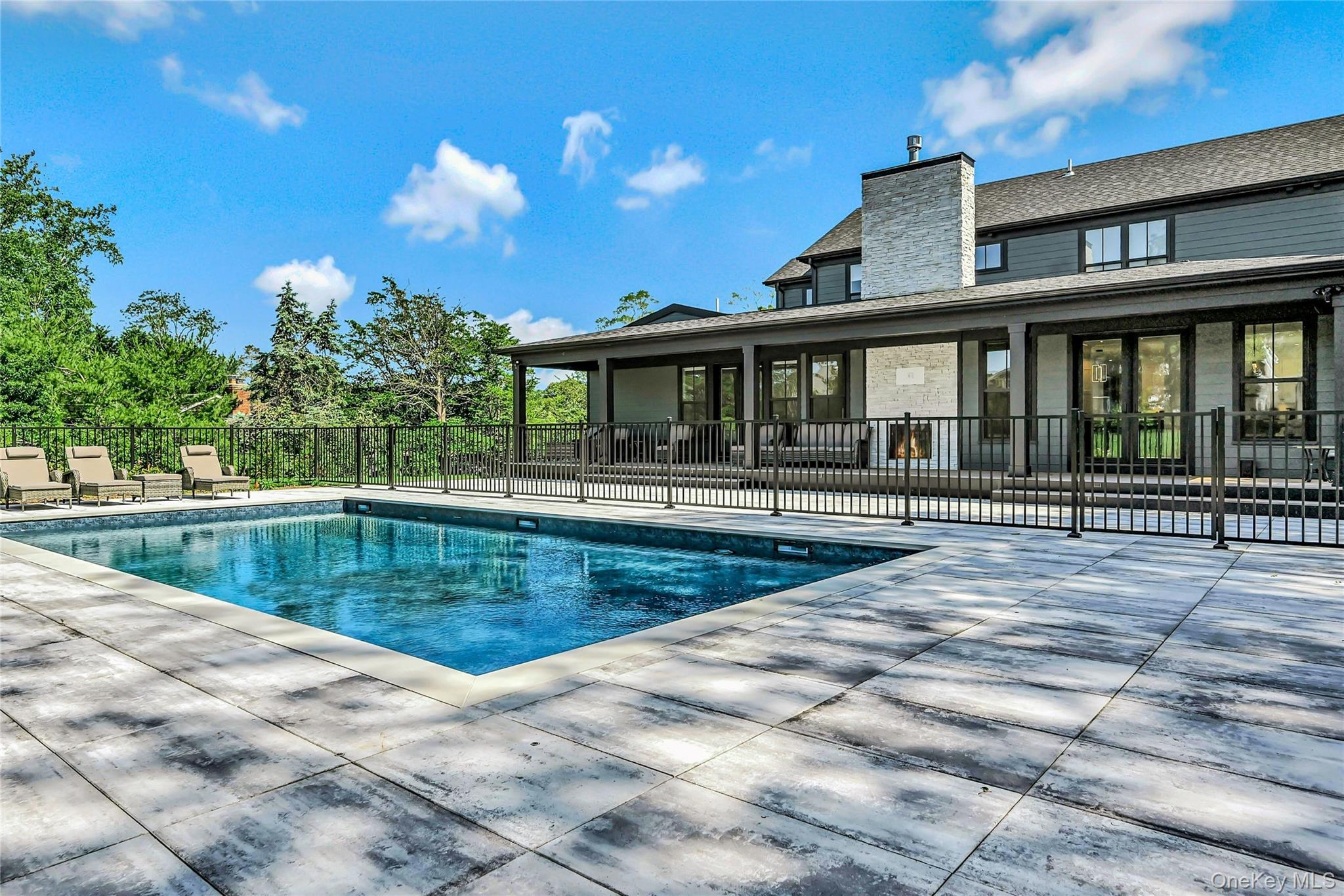 1665 Glenn Road, Southold, NY 11971