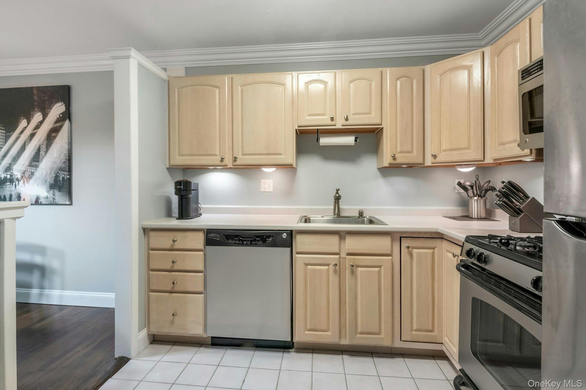 13 Scenic Drive # D, Croton-on-Hudson, NY 10520