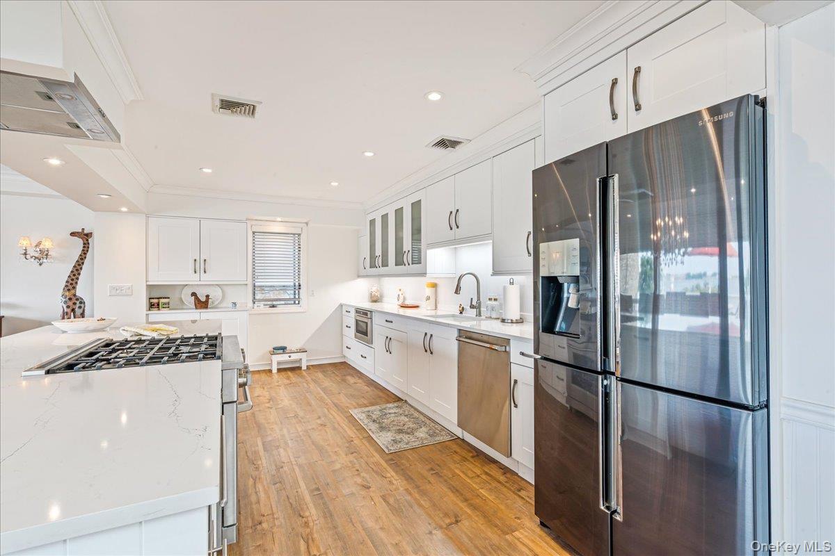 15445 Riverside Drive, Whitestone, NY 11357