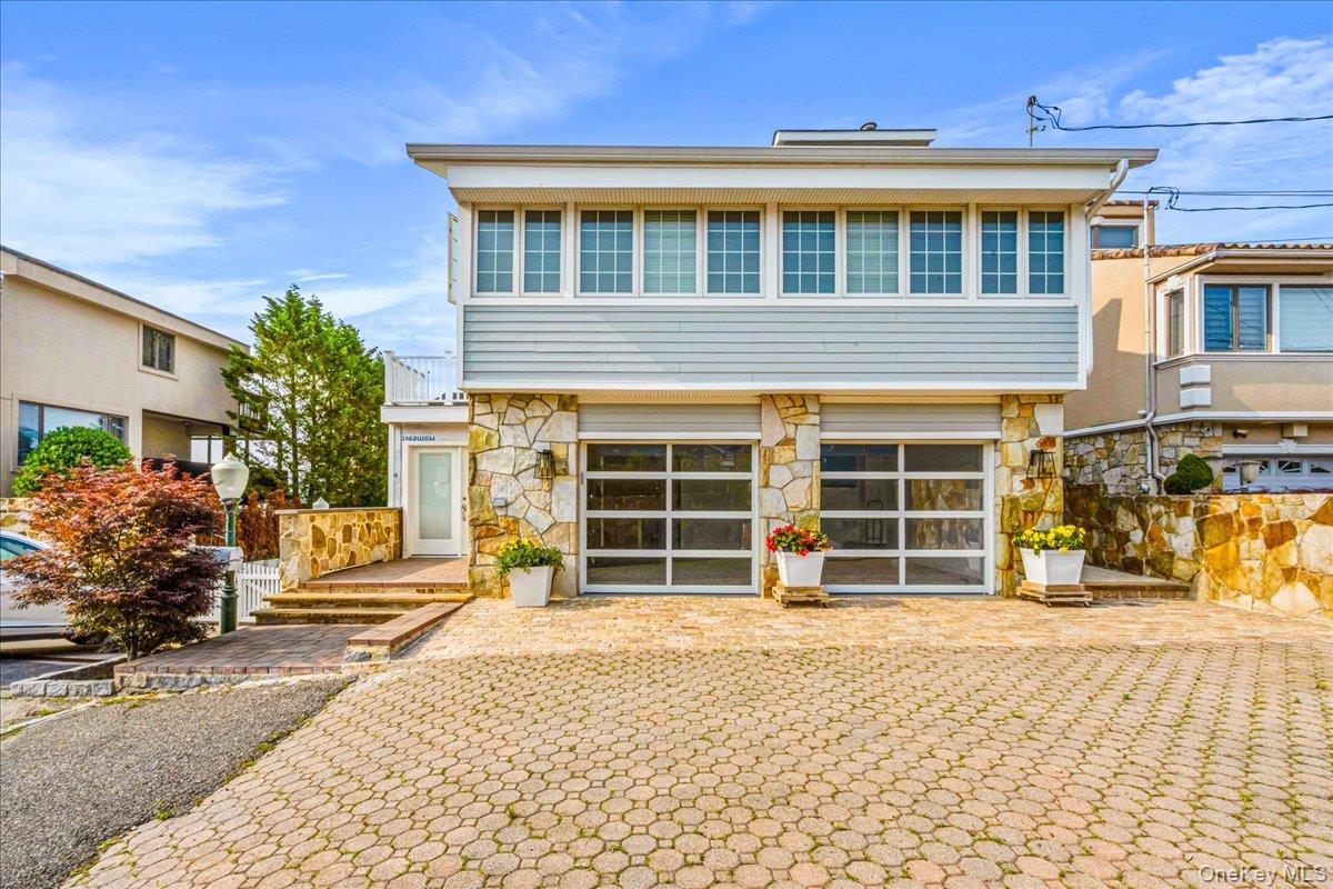 15445 Riverside Drive, Whitestone, NY 11357