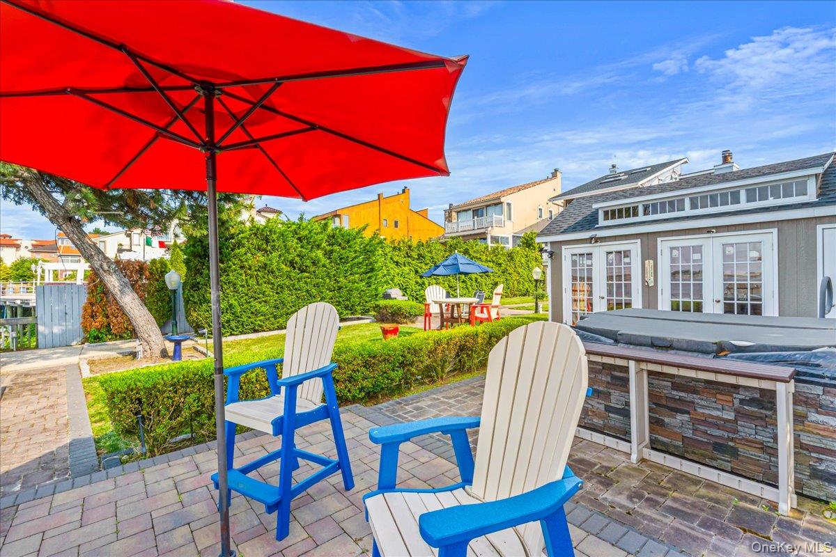 15445 Riverside Drive, Whitestone, NY 11357