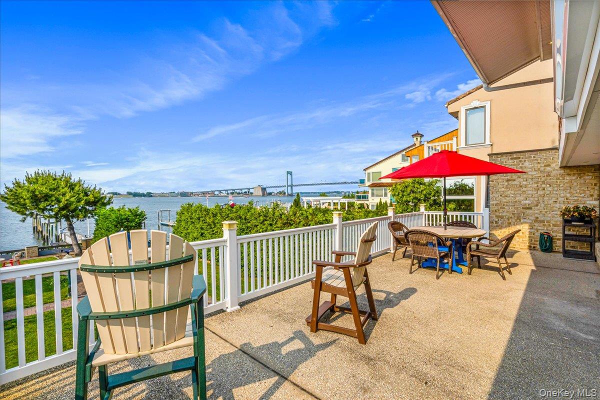 15445 Riverside Drive, Whitestone, NY 11357