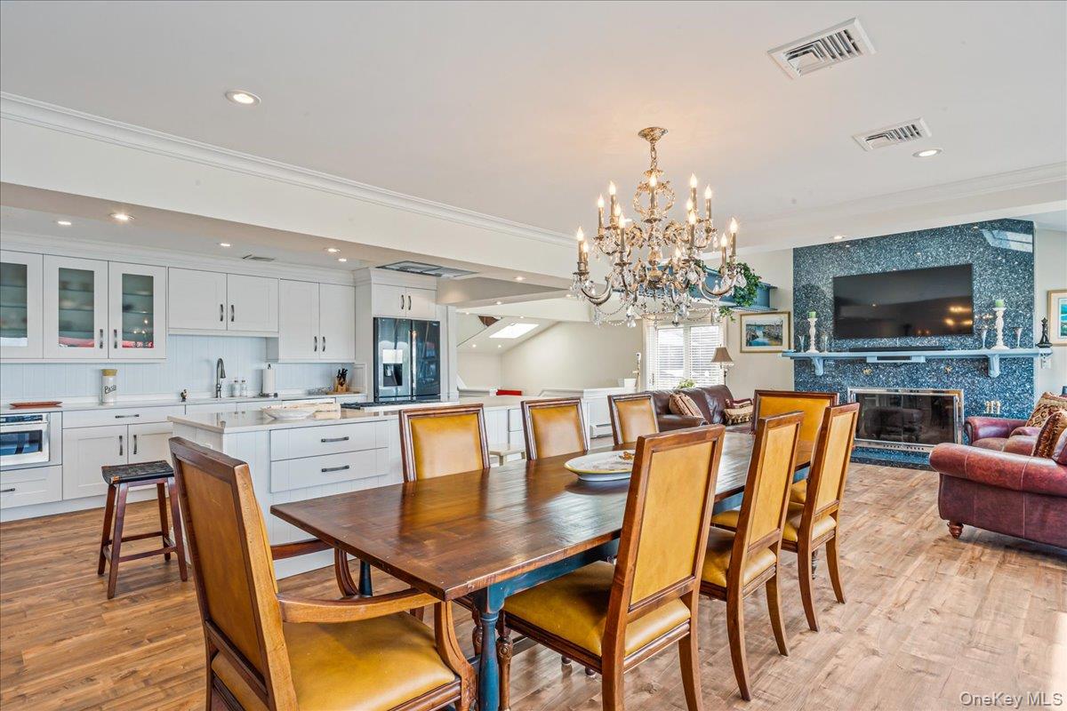 15445 Riverside Drive, Whitestone, NY 11357