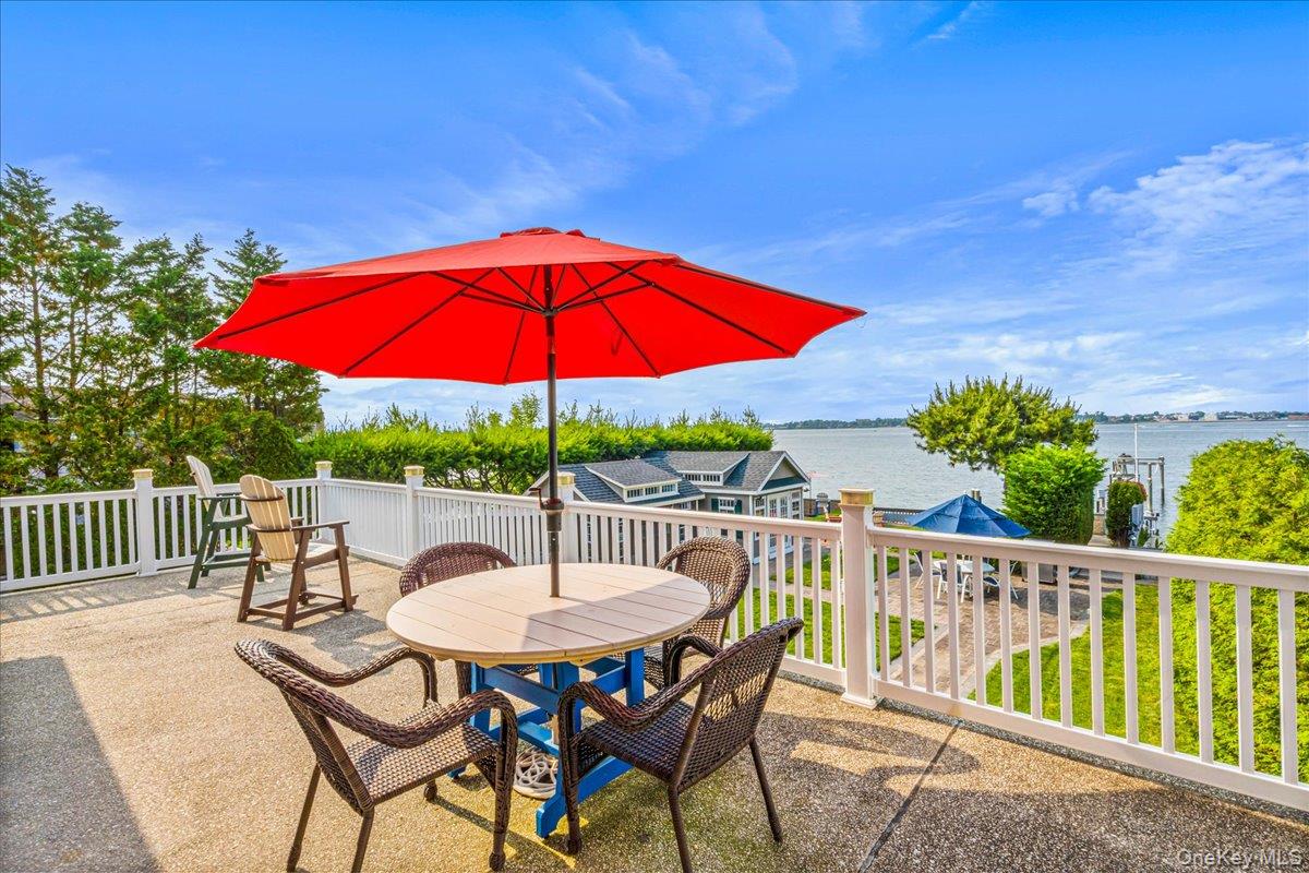 15445 Riverside Drive, Whitestone, NY 11357