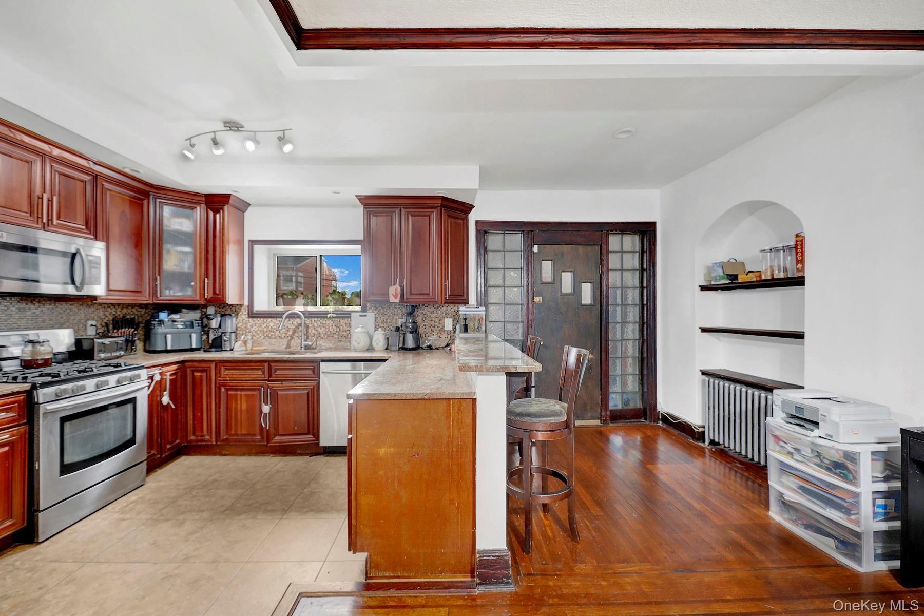 179-50 Anderson Rd, Jamaica, NY 11434