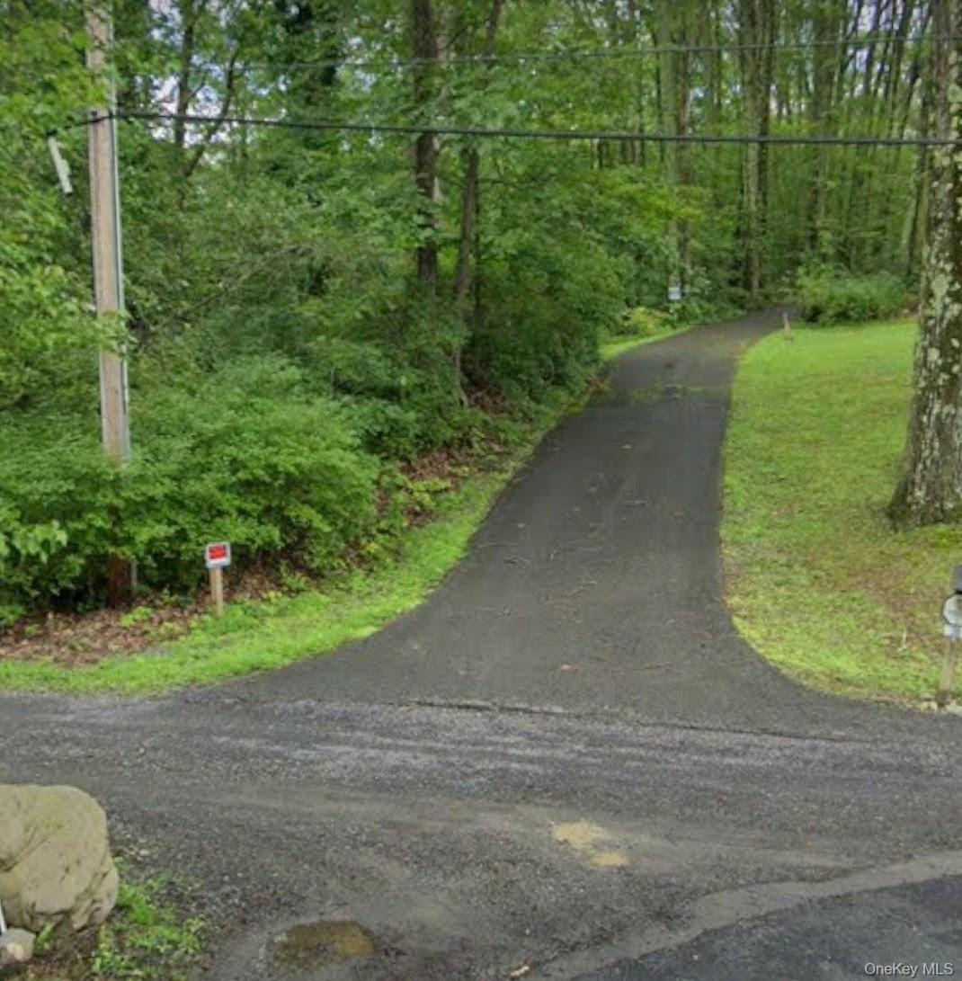 34 Bartles Landing Road, Rhinebeck, NY 12572