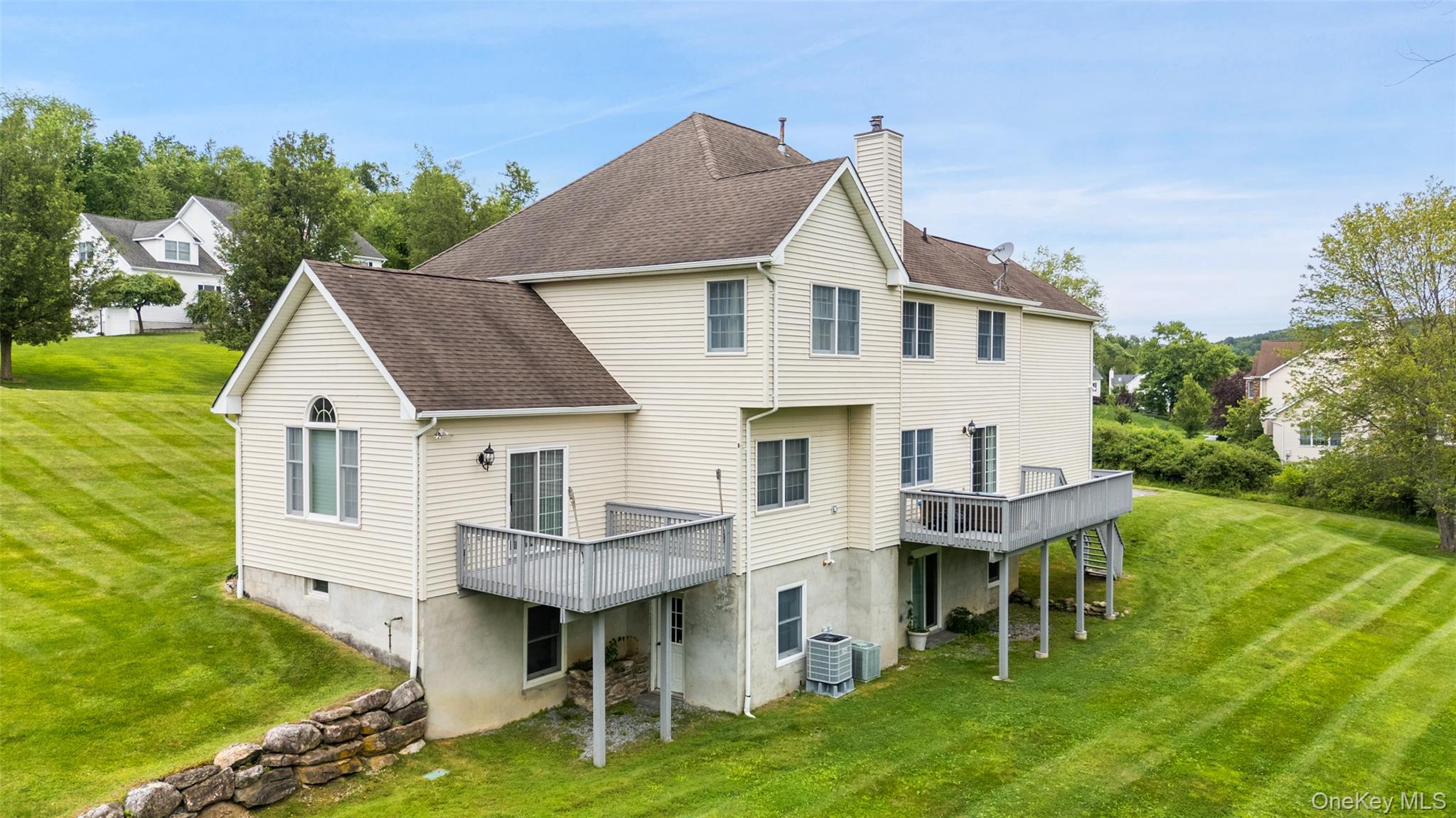 125 Duke Drive, Carmel, NY 10512