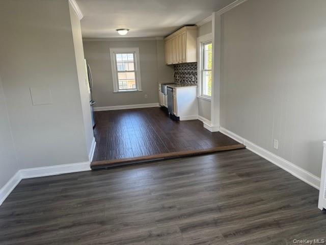 523 Bayview Avenue, Cedarhurst, NY 11516