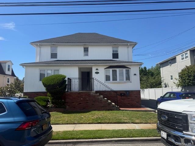 523 Bayview Avenue, Cedarhurst, NY 11516