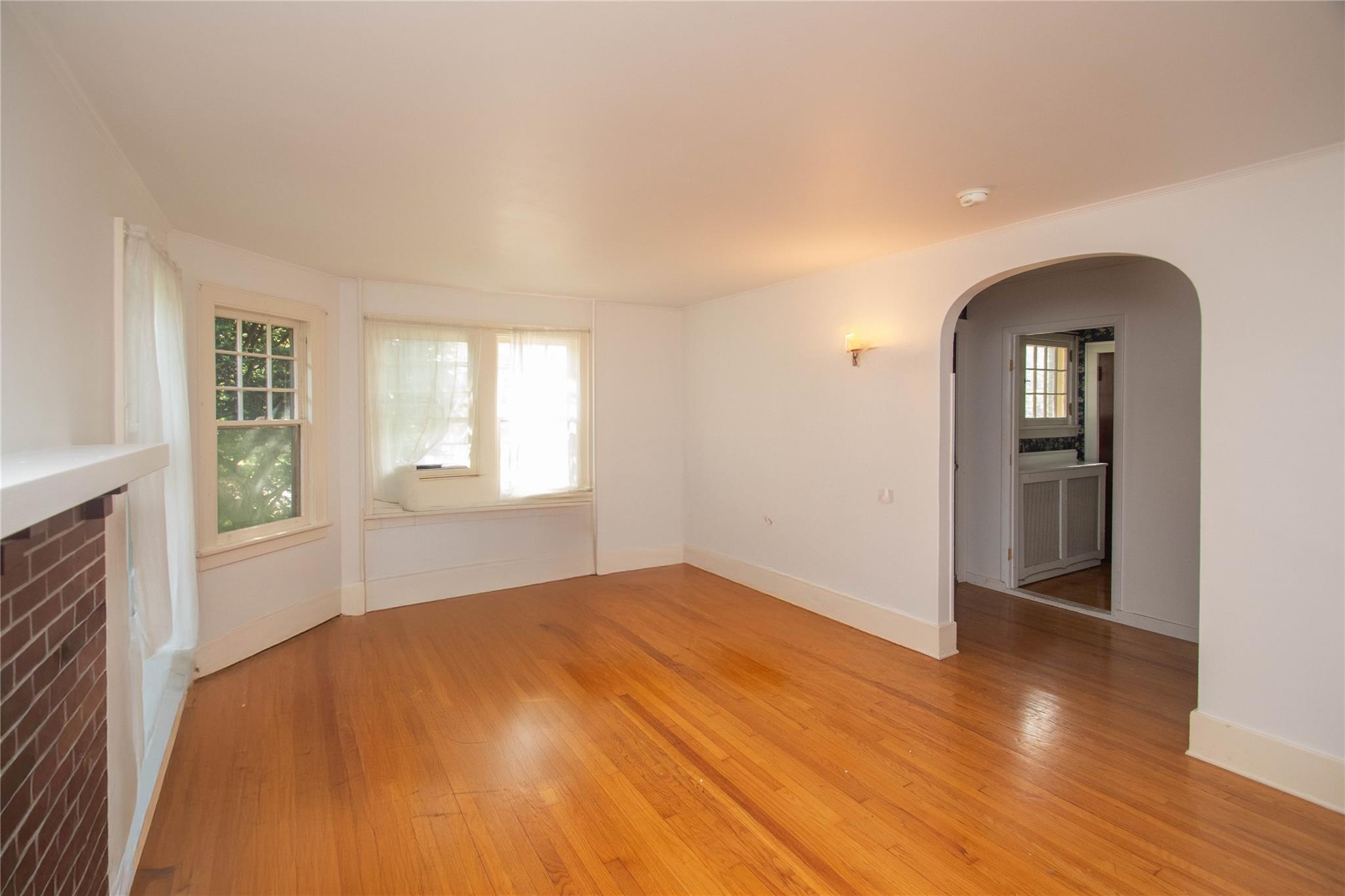 38 Plattekill Avenue, New Paltz, NY 12561