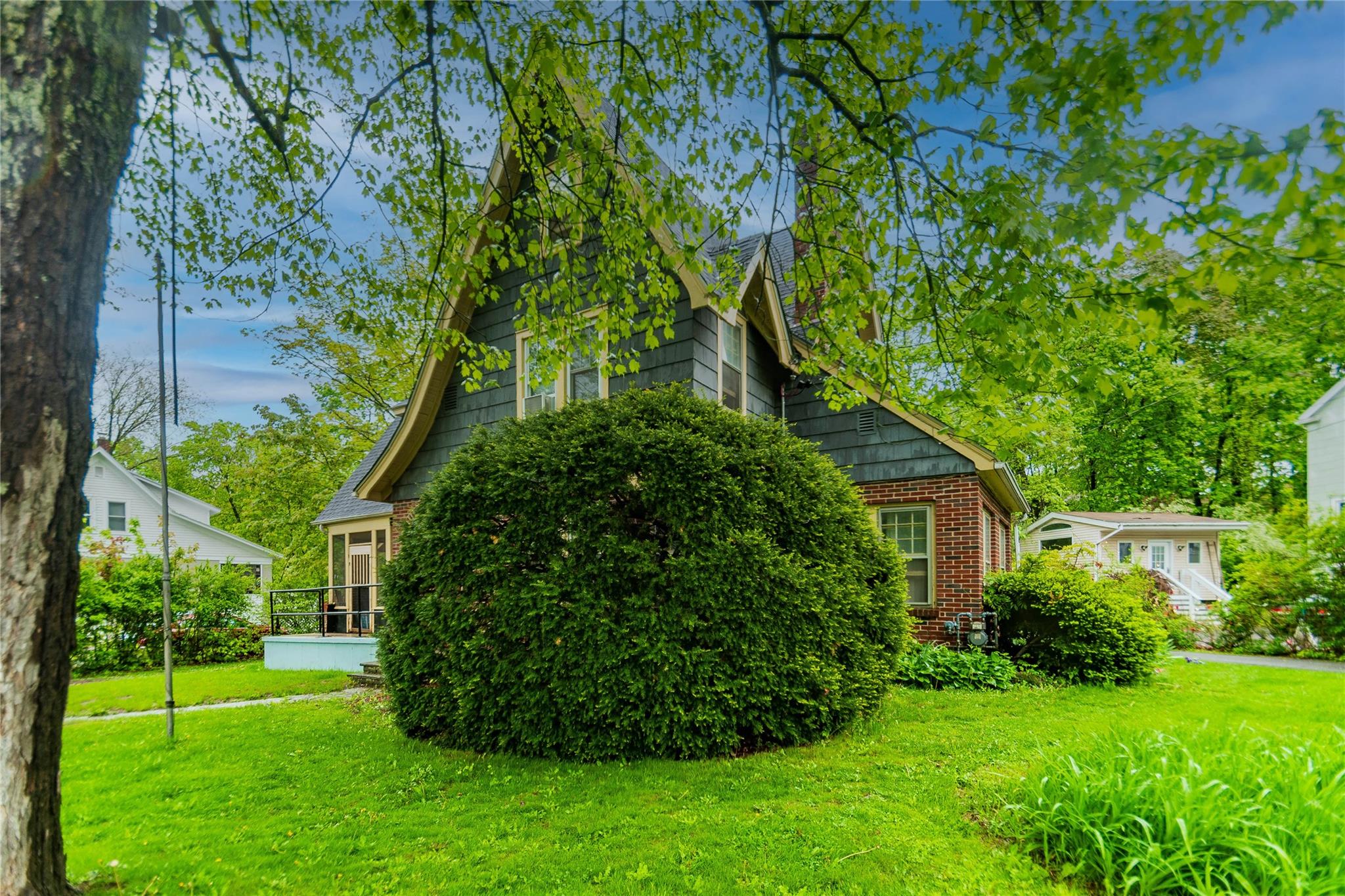 38 Plattekill Avenue, New Paltz, NY 12561