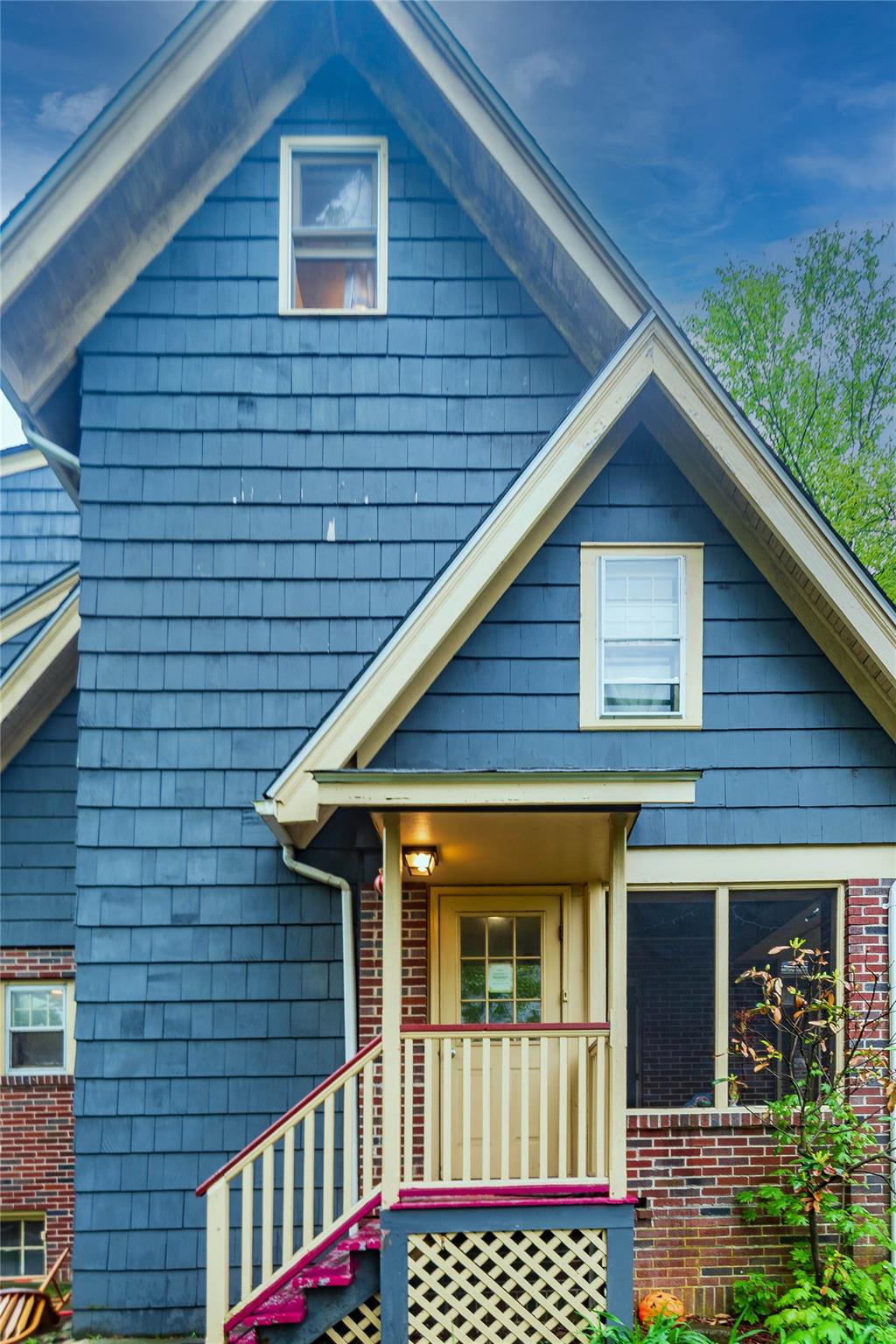 38 Plattekill Avenue, New Paltz, NY 12561