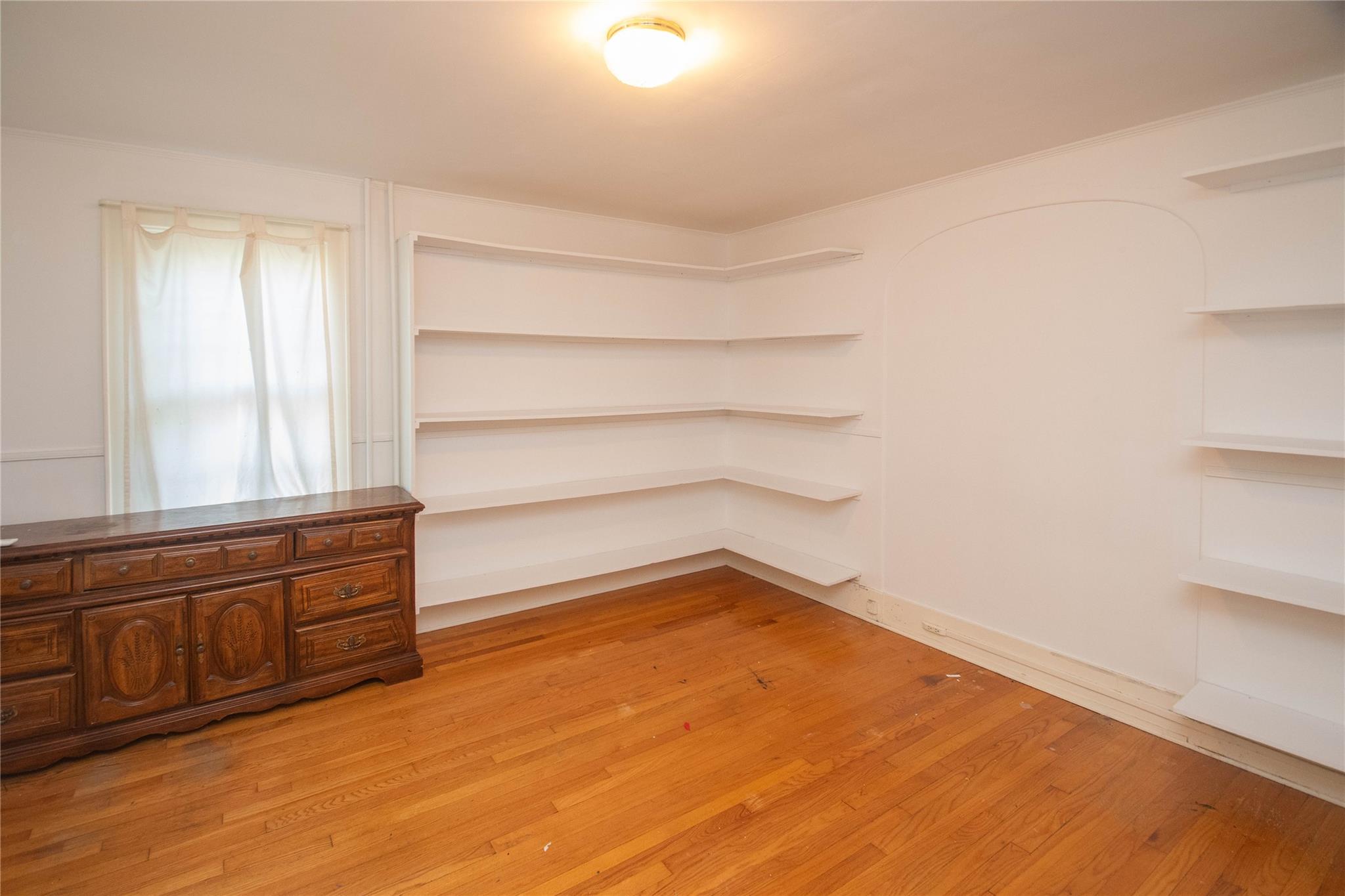 38 Plattekill Avenue, New Paltz, NY 12561