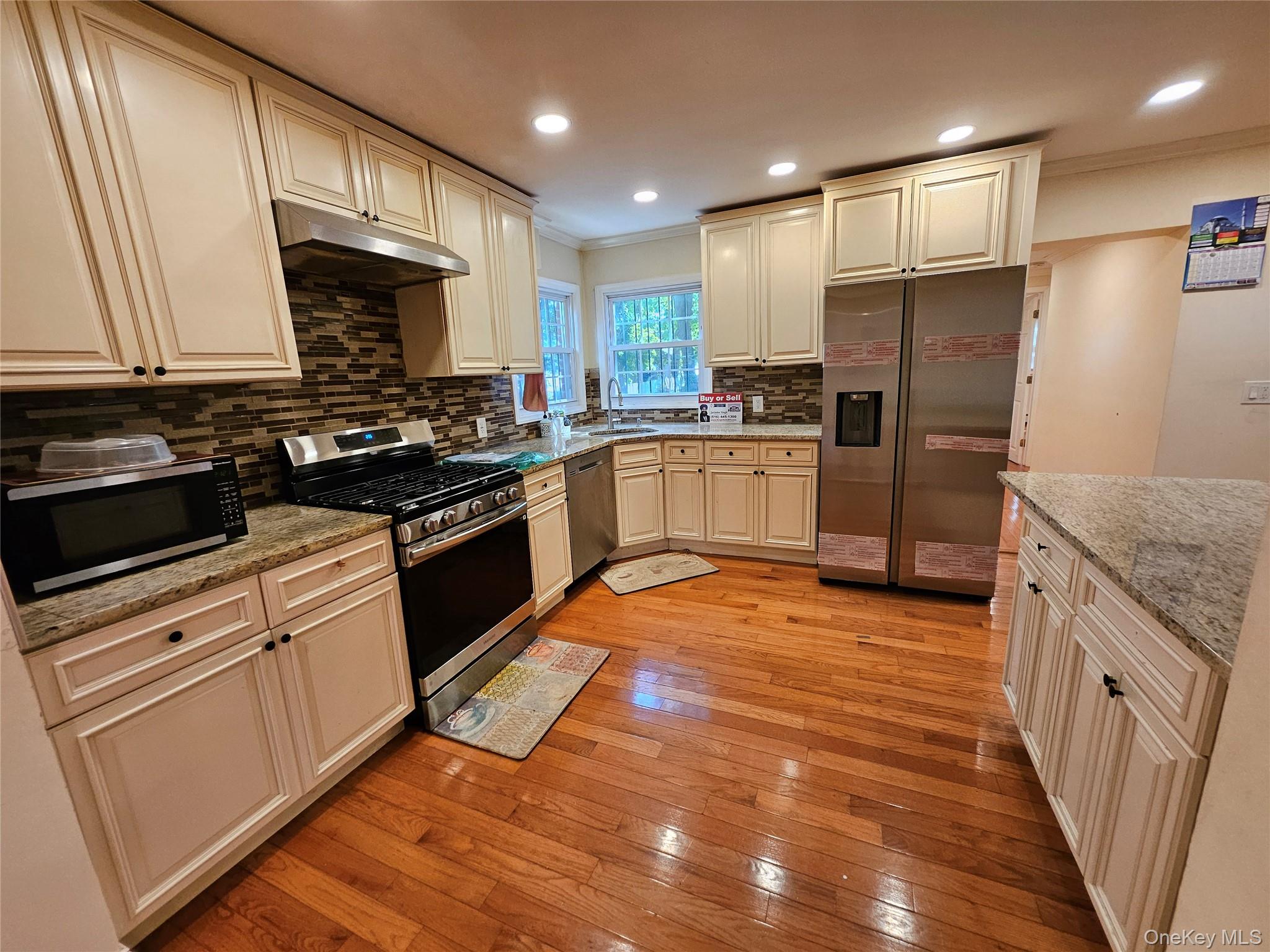 100 Glenmore Avenue, Hempstead, NY 11550