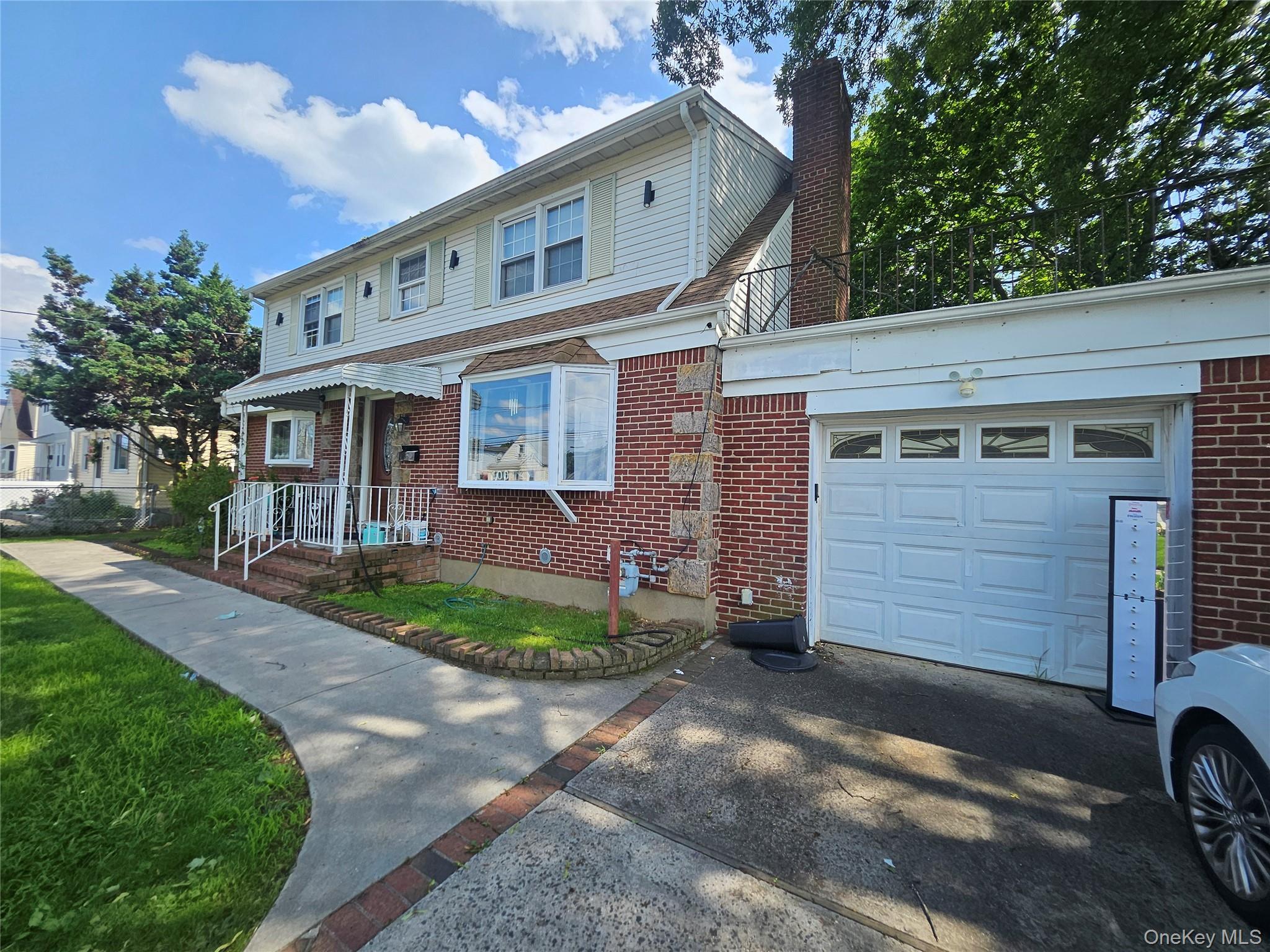 100 Glenmore Avenue, Hempstead, NY 11550