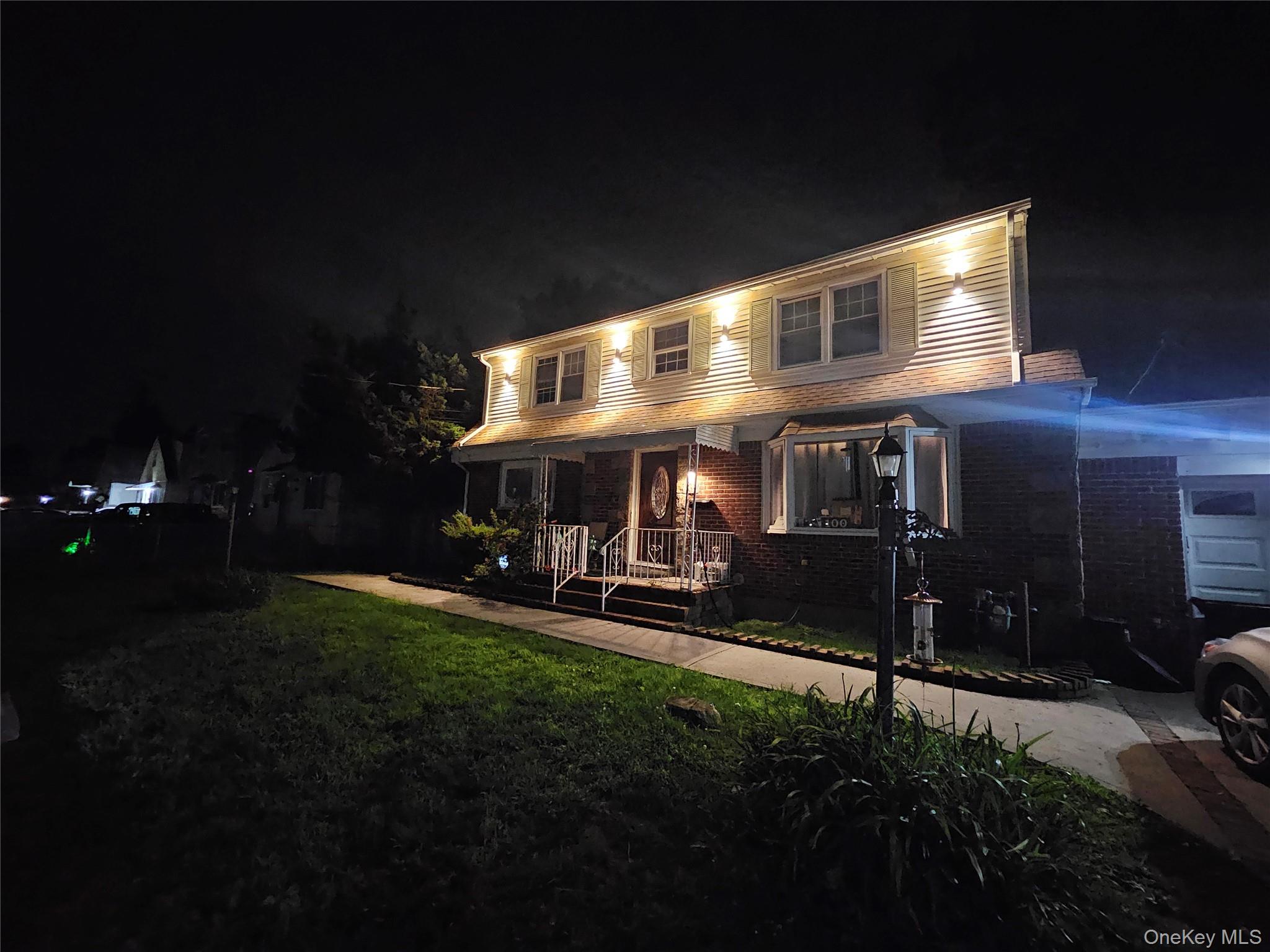 100 Glenmore Avenue, Hempstead, NY 11550