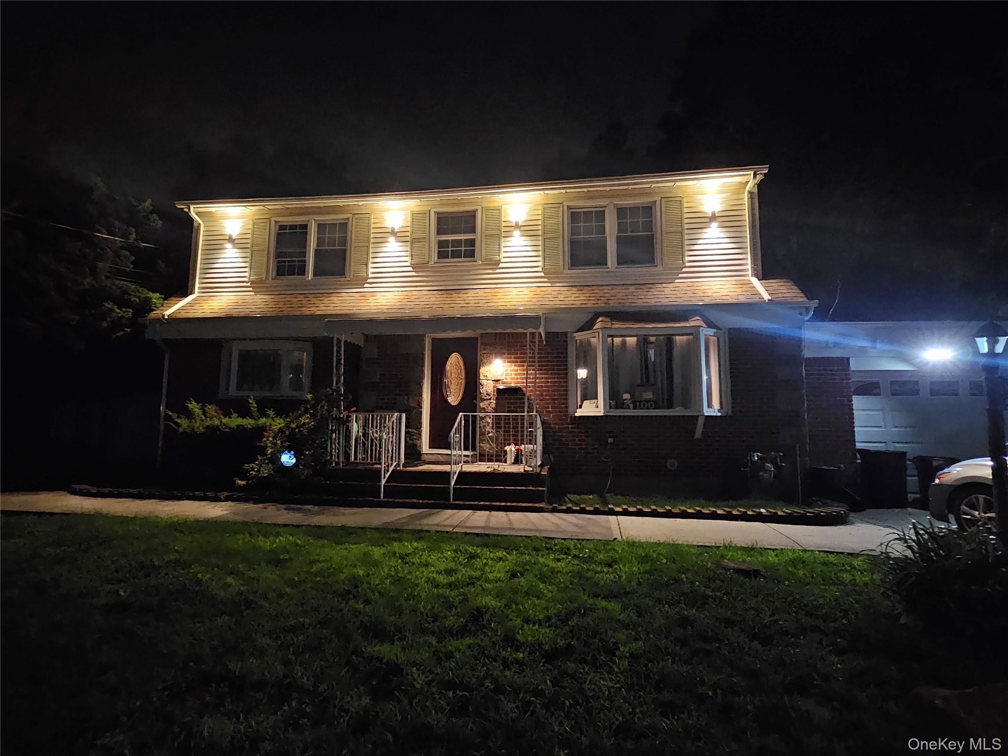 100 Glenmore Avenue, Hempstead, NY 11550