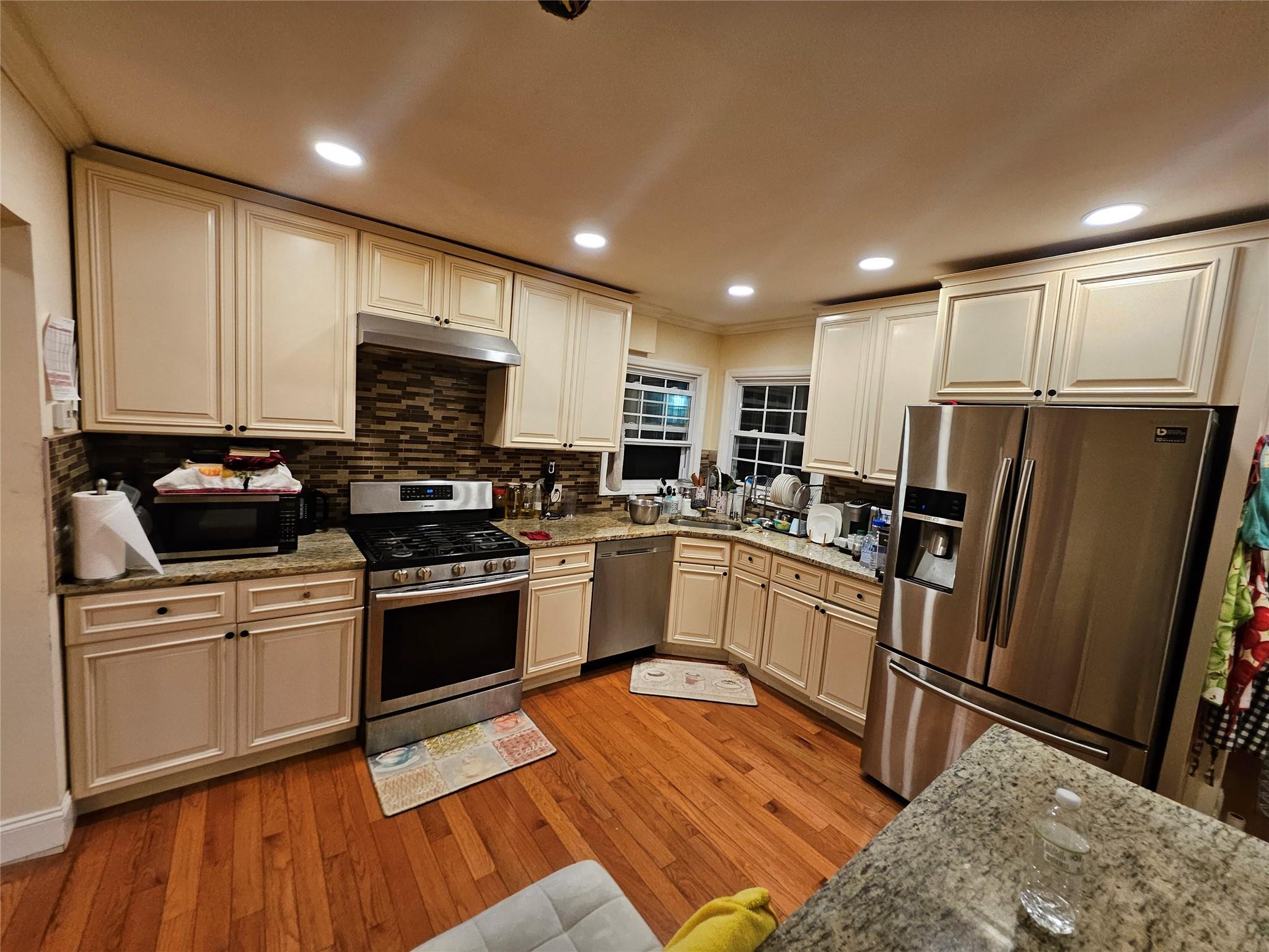 100 Glenmore Avenue, Hempstead, NY 11550