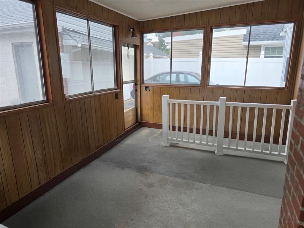 734 Dauntless Parkway, Elmont, NY 11003