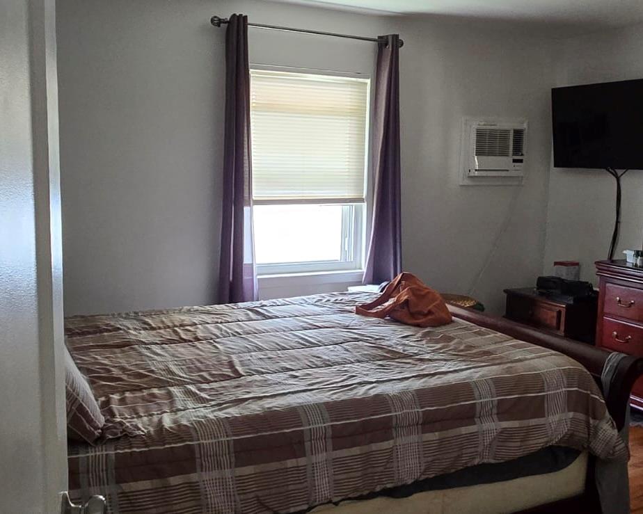 734 Dauntless Parkway, Elmont, NY 11003