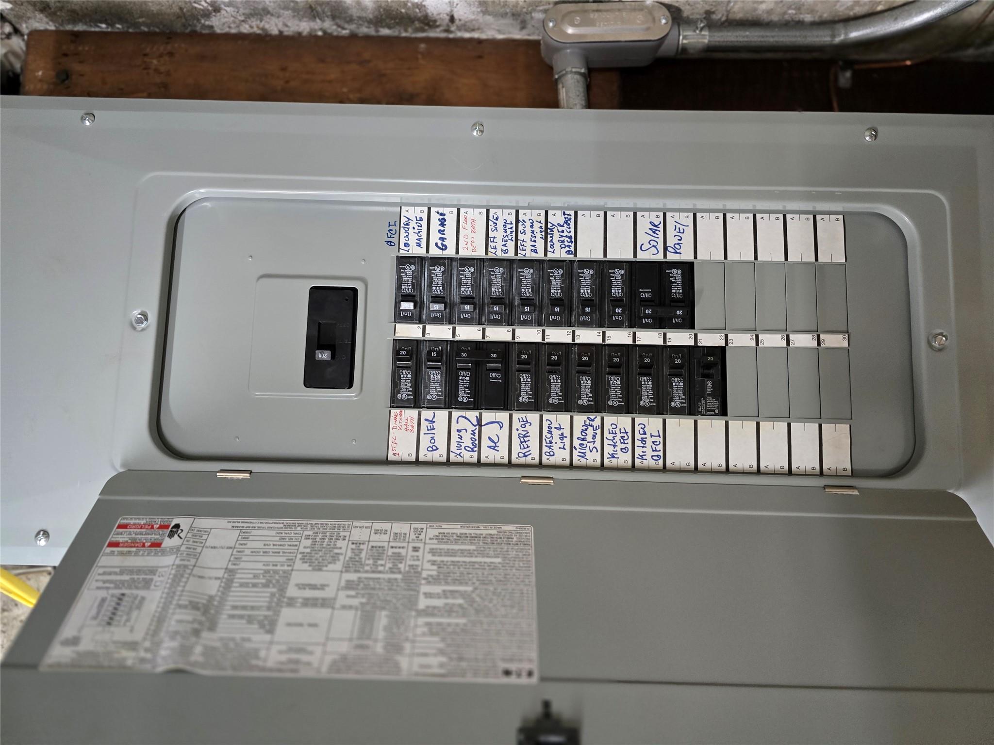 734 Dauntless Parkway, Elmont, NY 11003