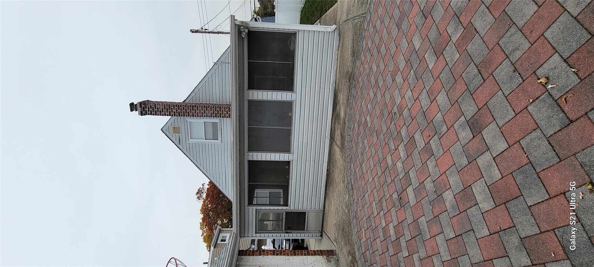 734 Dauntless Parkway, Elmont, NY 11003