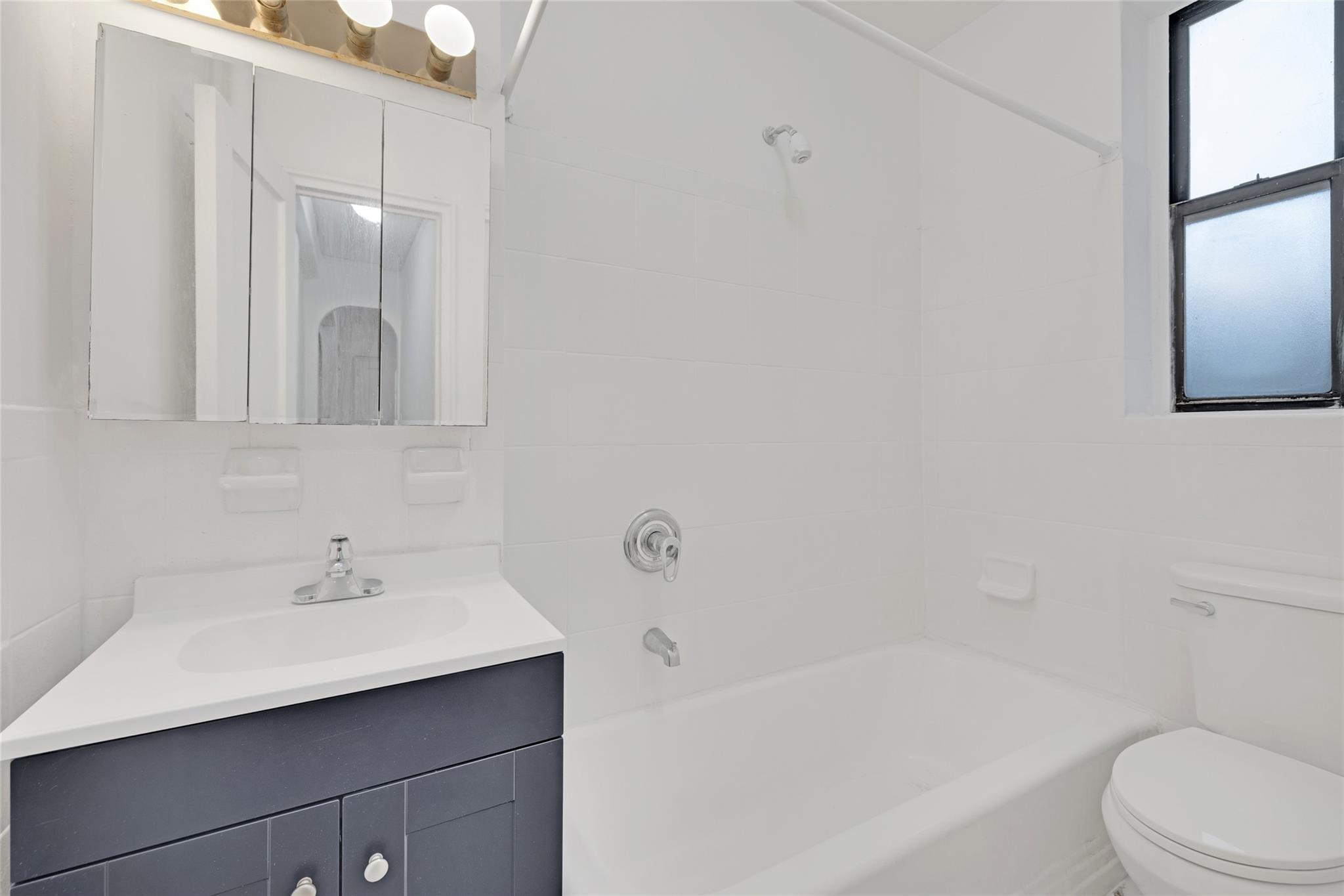 2506 Davidson Avenue # 3C, Bronx, NY 10468