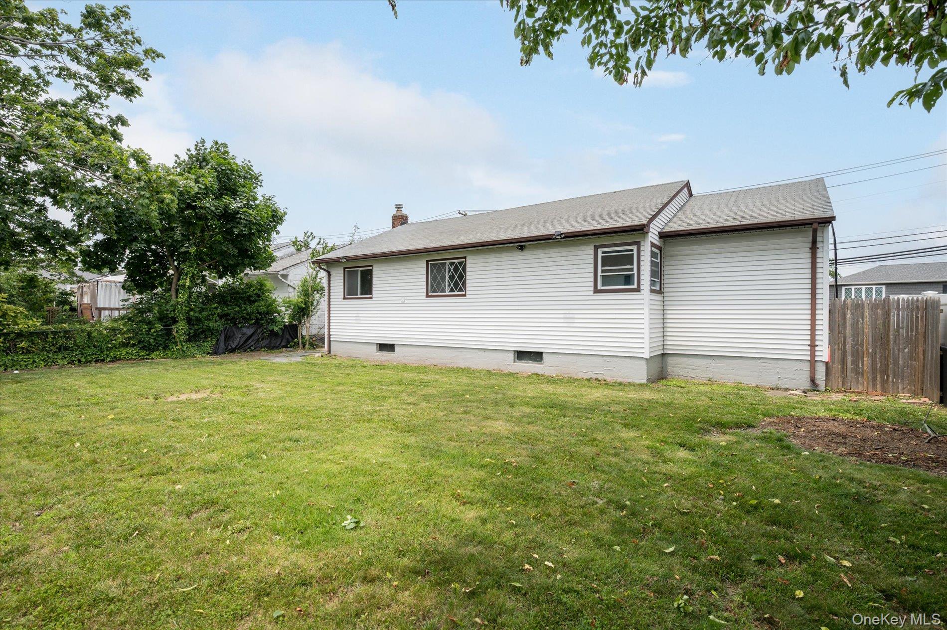 138 Davison Avenue, Oceanside, NY 11572