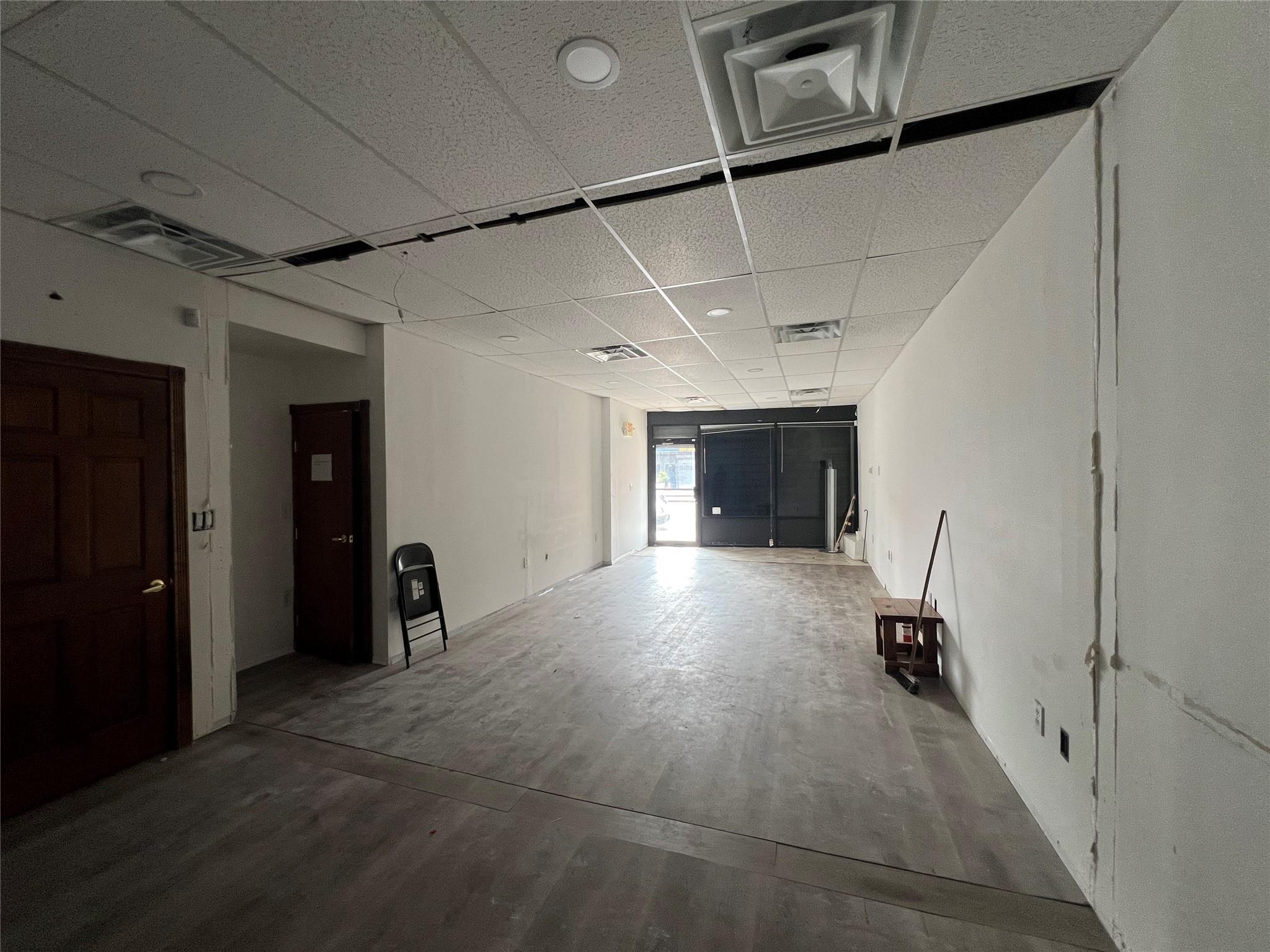 21947 Jamaica Avenue, Queens Village, NY 11428