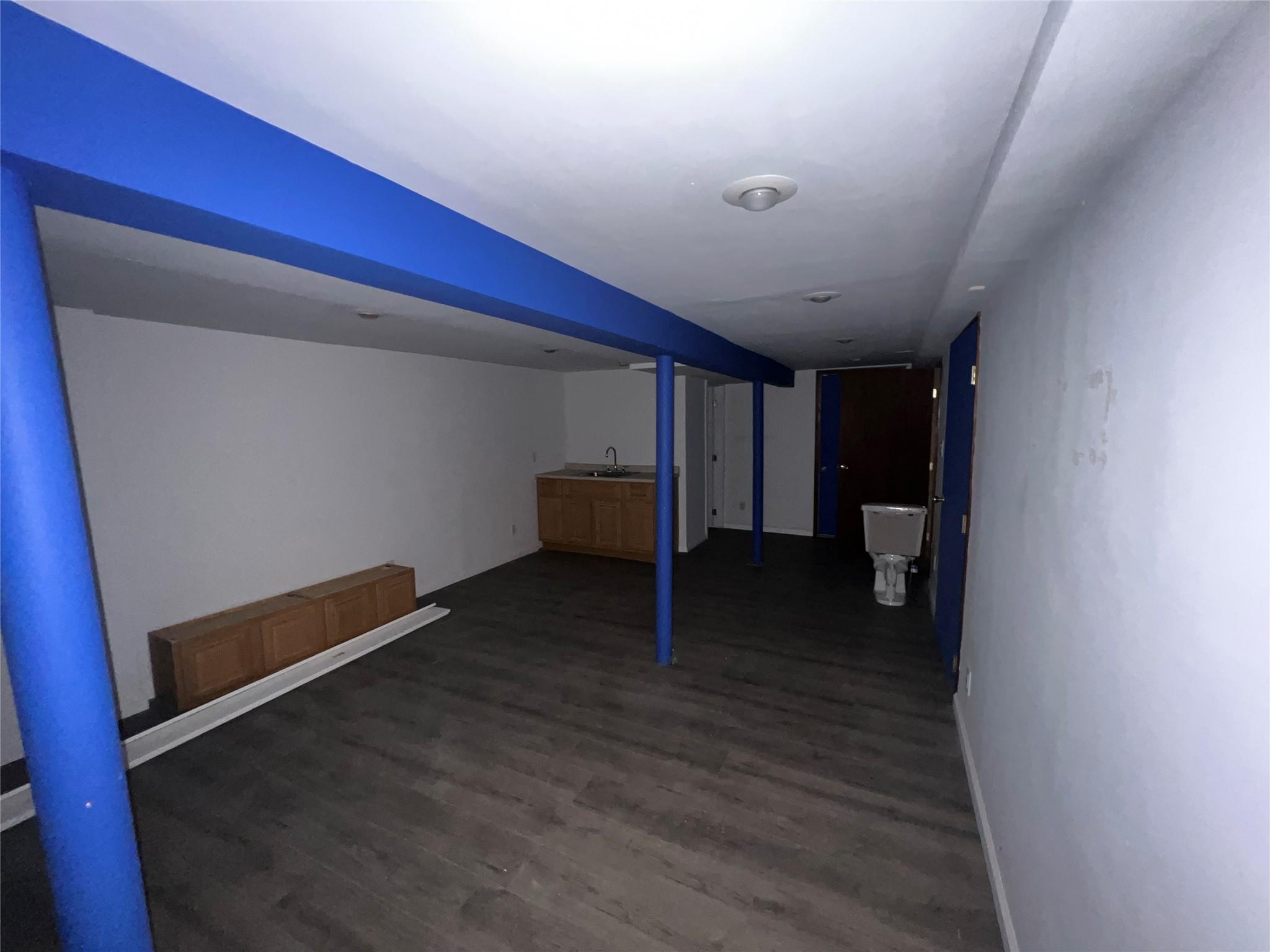 21947 Jamaica Avenue, Queens Village, NY 11428