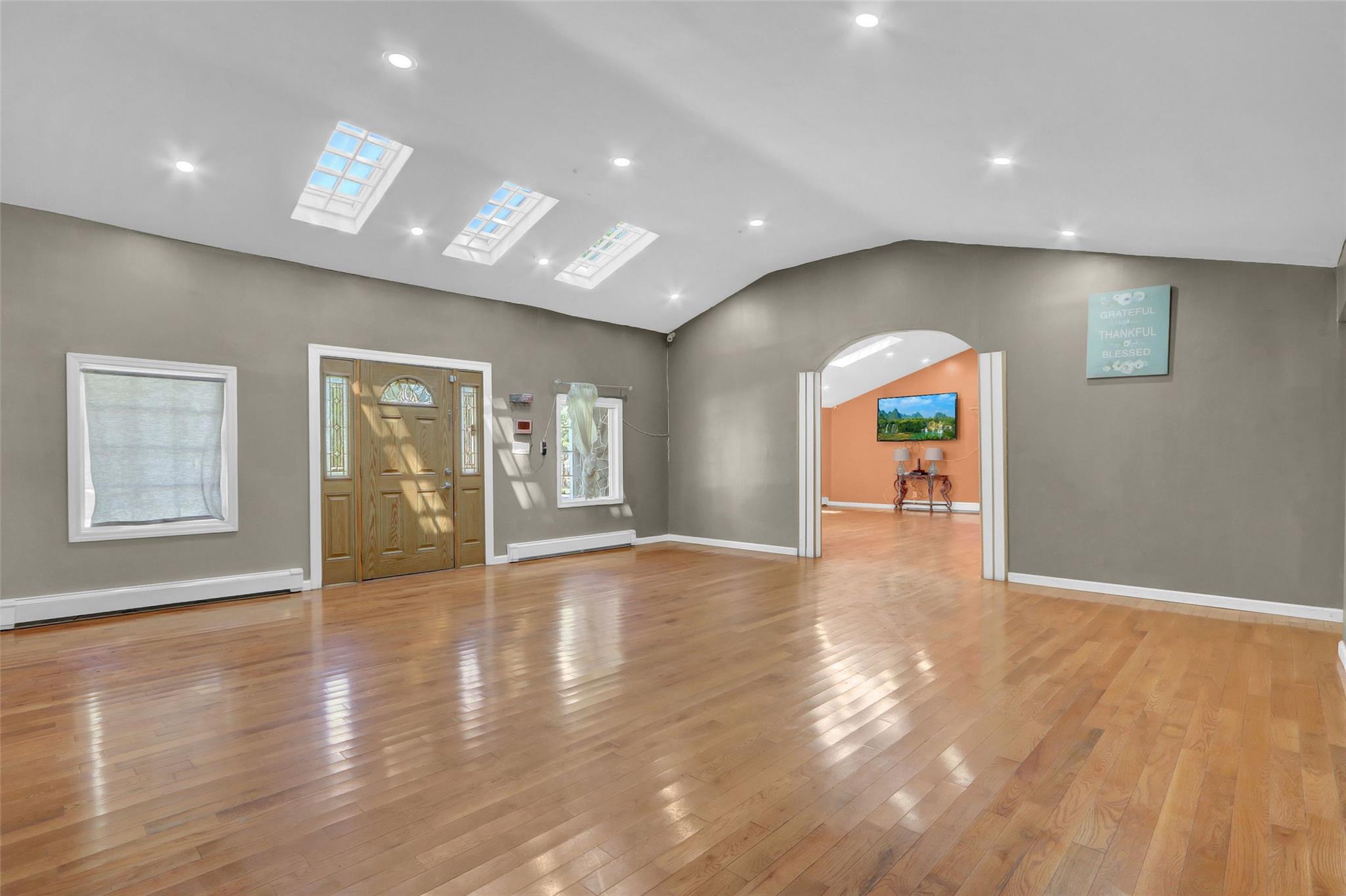 2697 Heather Avenue, Medford, NY 11763