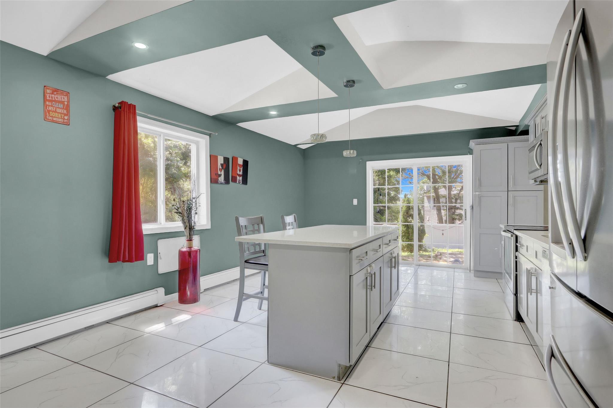 2697 Heather Avenue, Medford, NY 11763