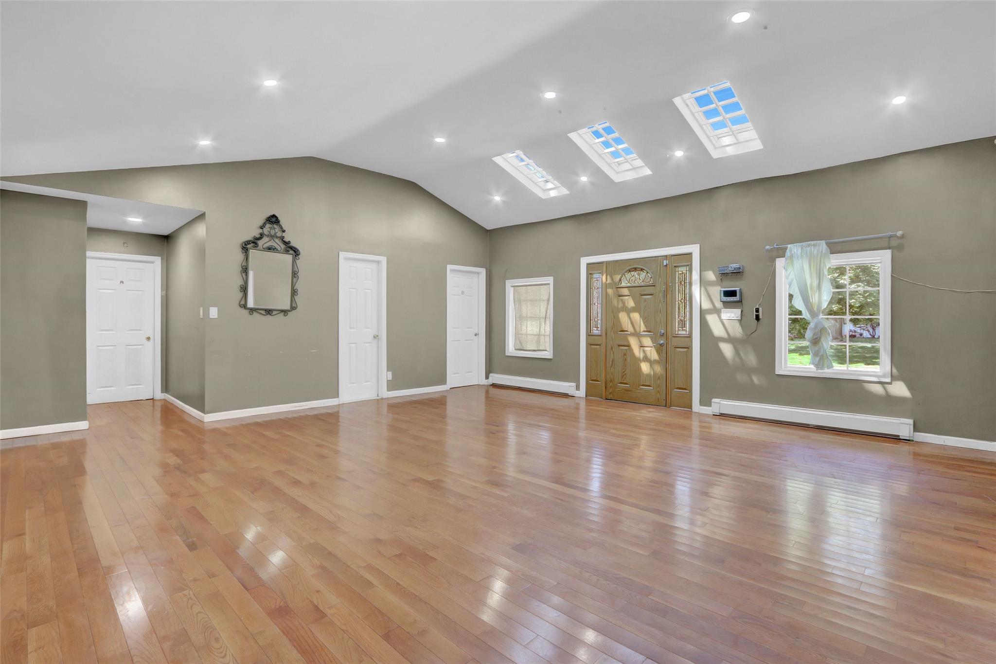 2697 Heather Avenue, Medford, NY 11763