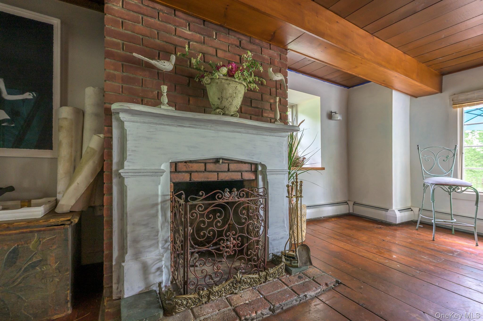 424 Bronck Mill Road, Coxsackie, NY 12192