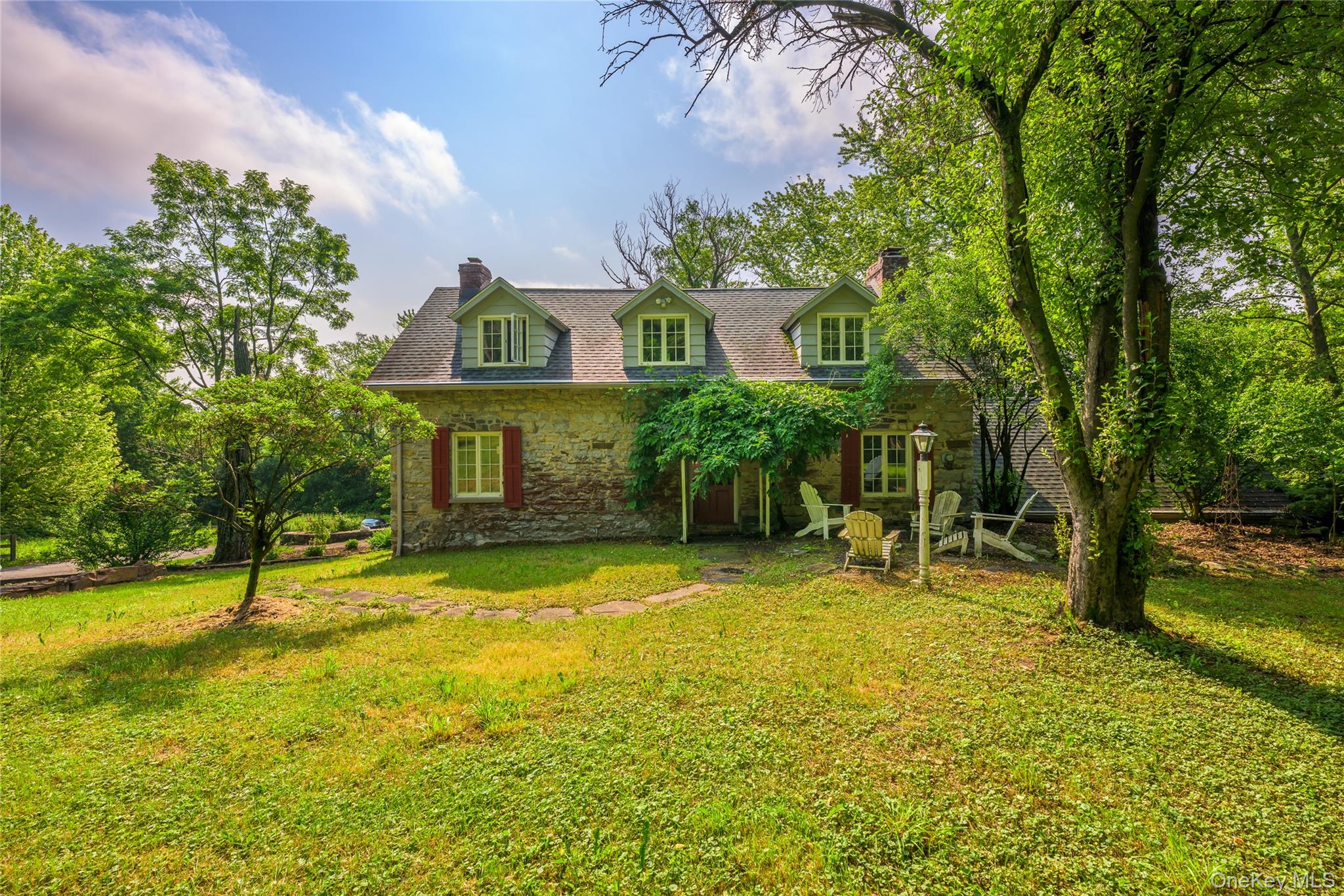 424 Bronck Mill Road, Coxsackie, NY 12192