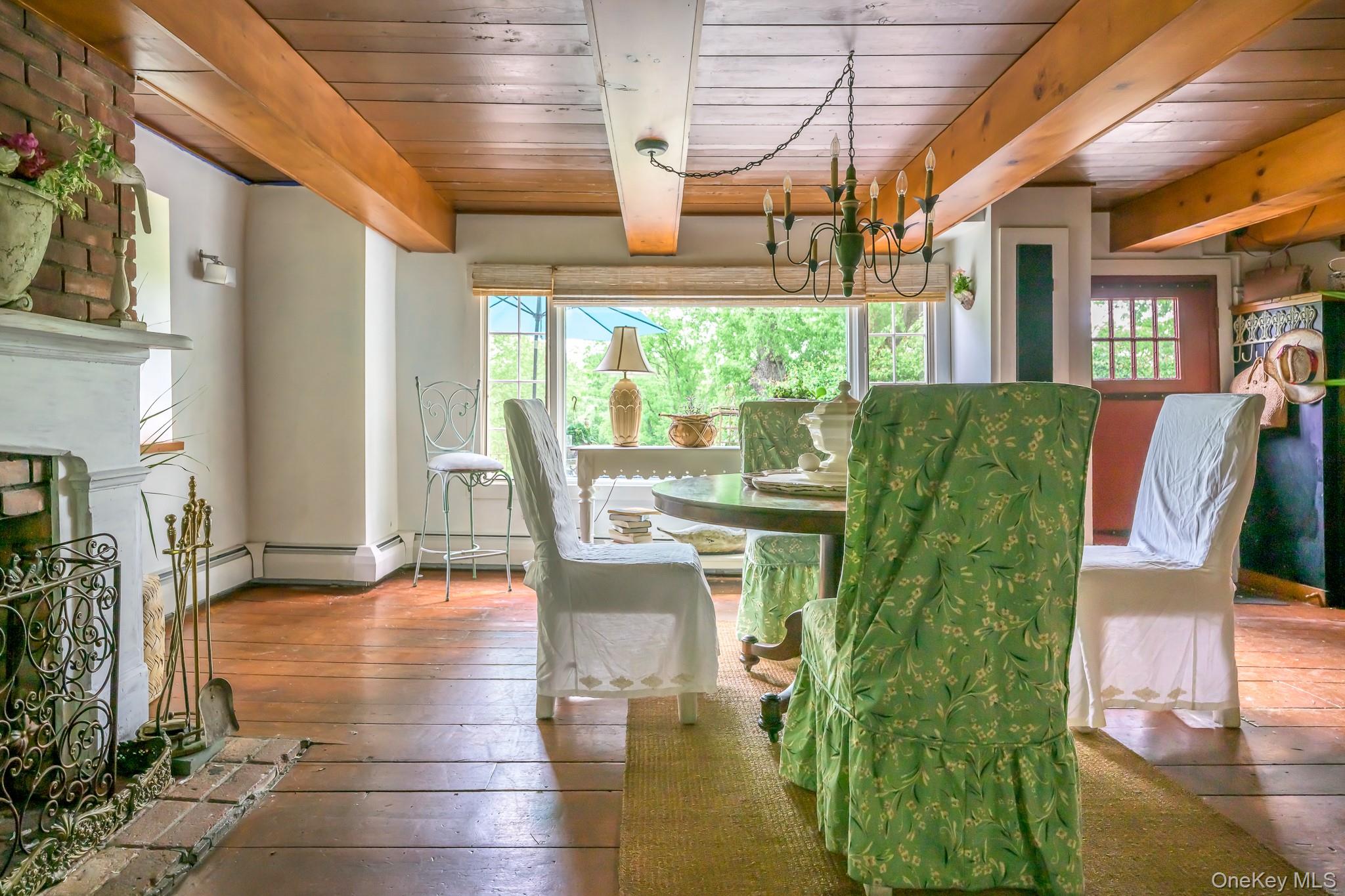 424 Bronck Mill Road, Coxsackie, NY 12192