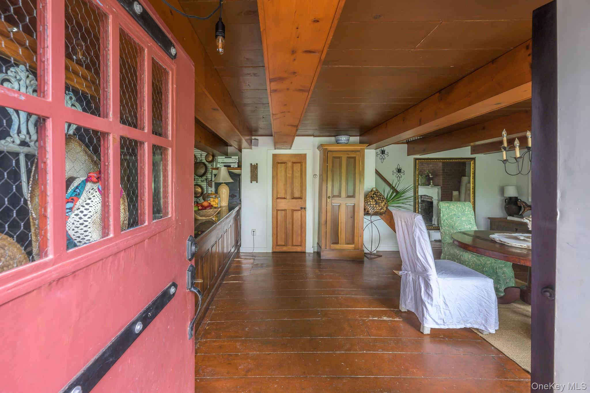 424 Bronck Mill Road, Coxsackie, NY 12192