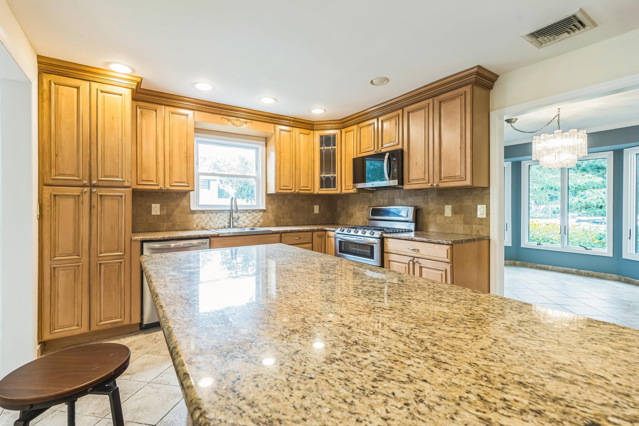 21 Tulipwood Drive, Commack, NY 11725