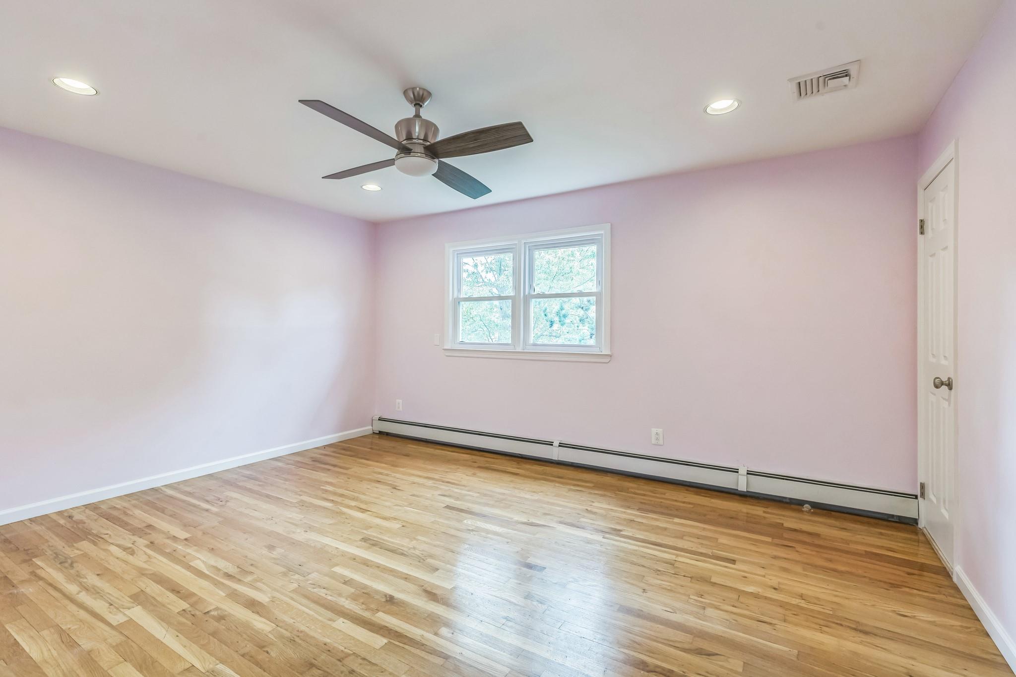 21 Tulipwood Drive, Commack, NY 11725