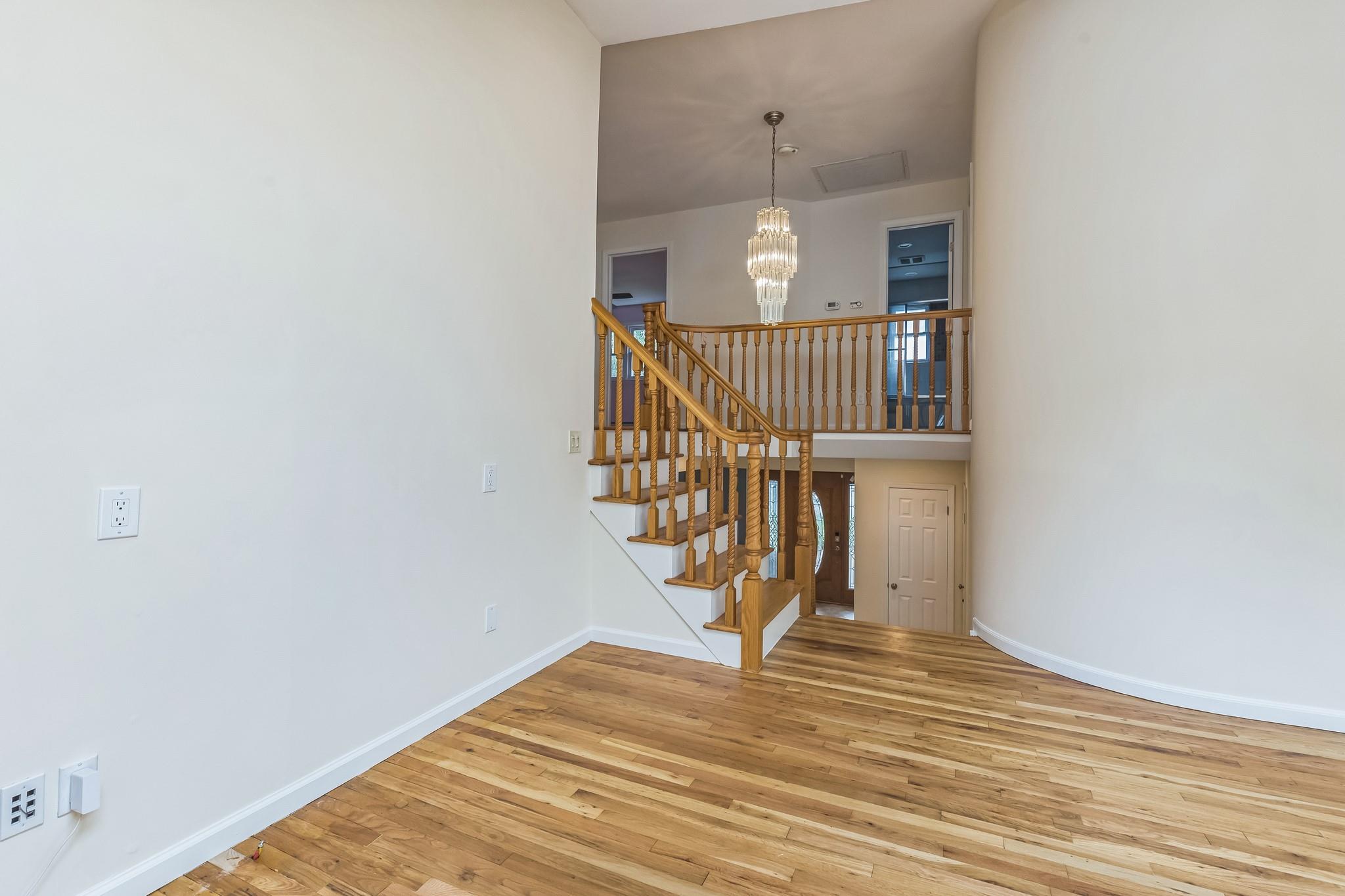 21 Tulipwood Drive, Commack, NY 11725