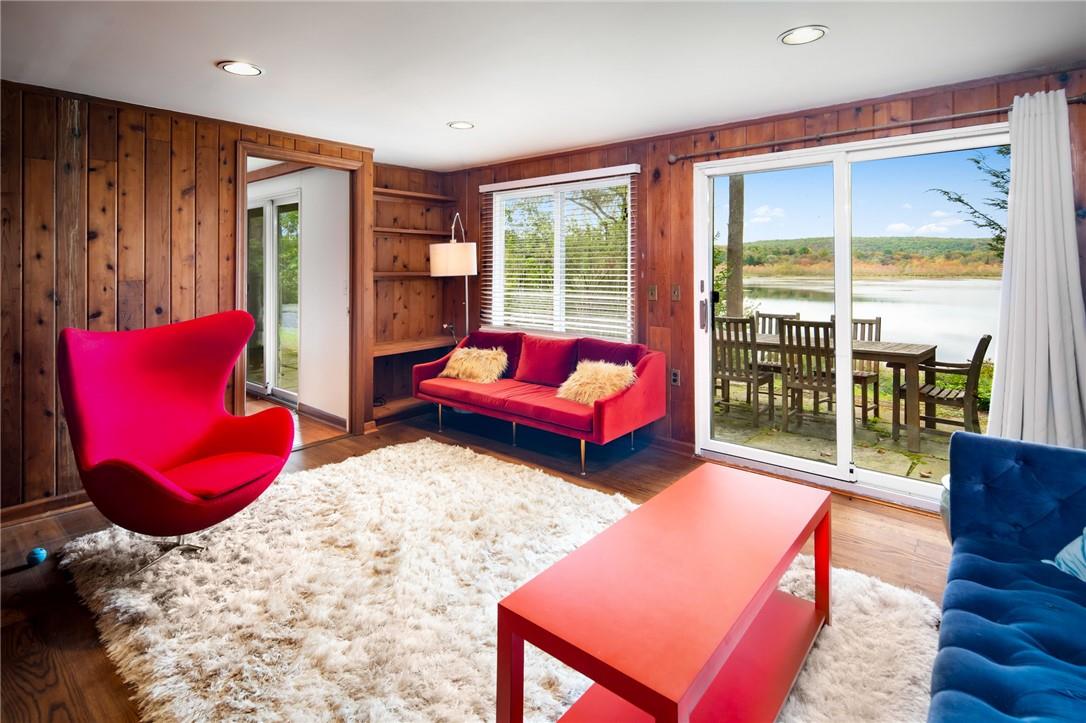 38 Bishop Park Road, Pound Ridge, NY 10576