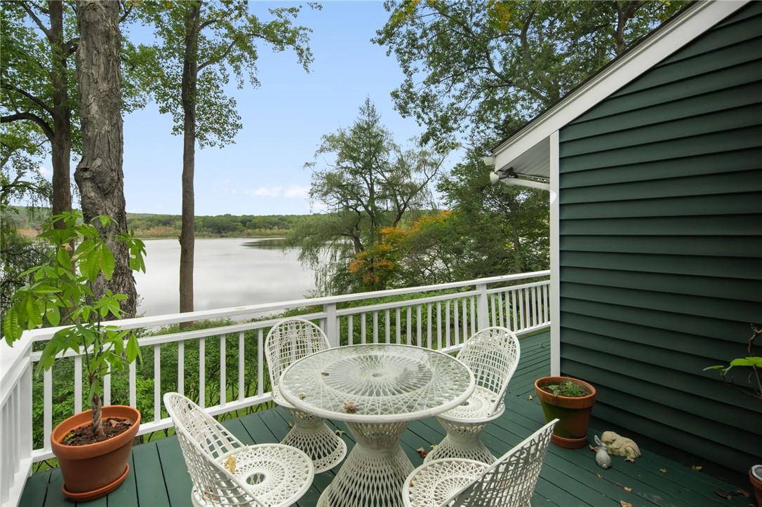 38 Bishop Park Road, Pound Ridge, NY 10576