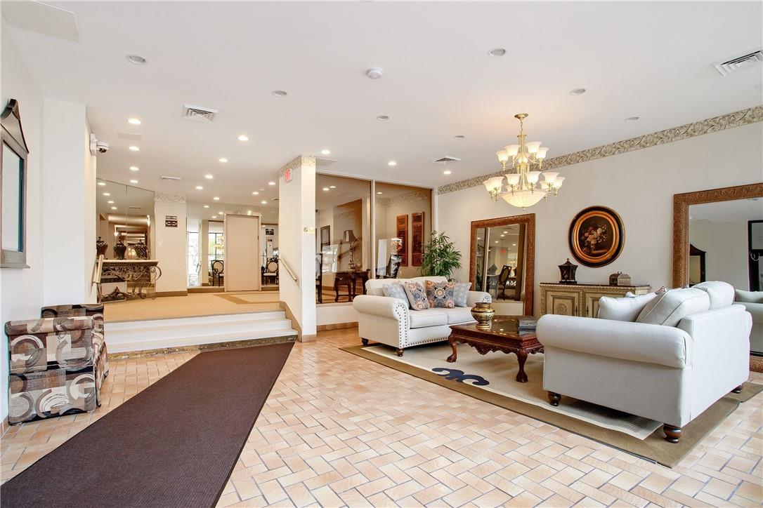 200 High Point Drive # 307, Hartsdale, NY 10530